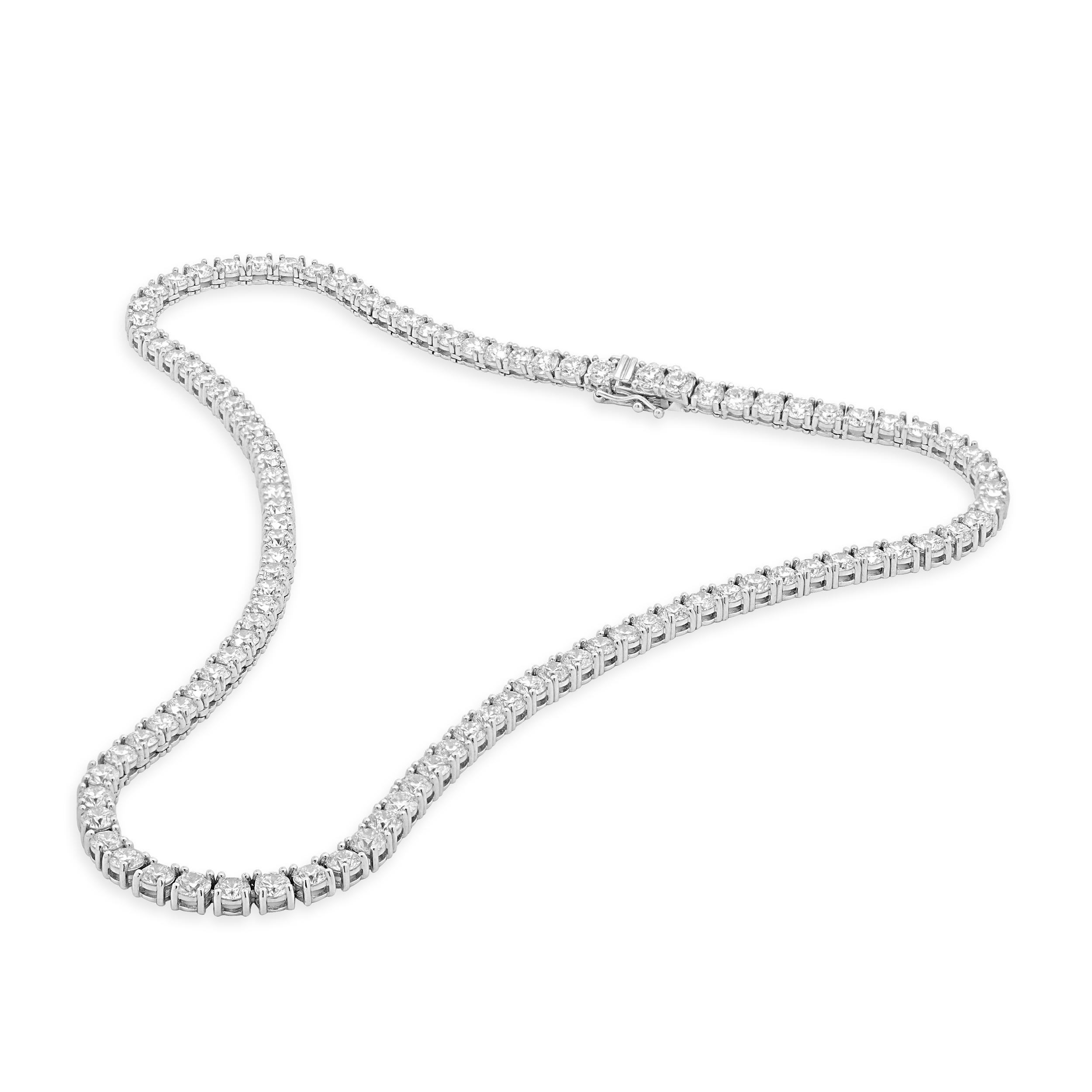 Taglio rotondo Collana Tennis in linea con diamanti in oro bianco 14 carati in vendita
