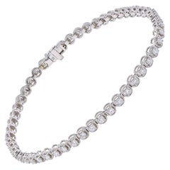 14 Karat White Gold Diamond Millgrain Bracelet