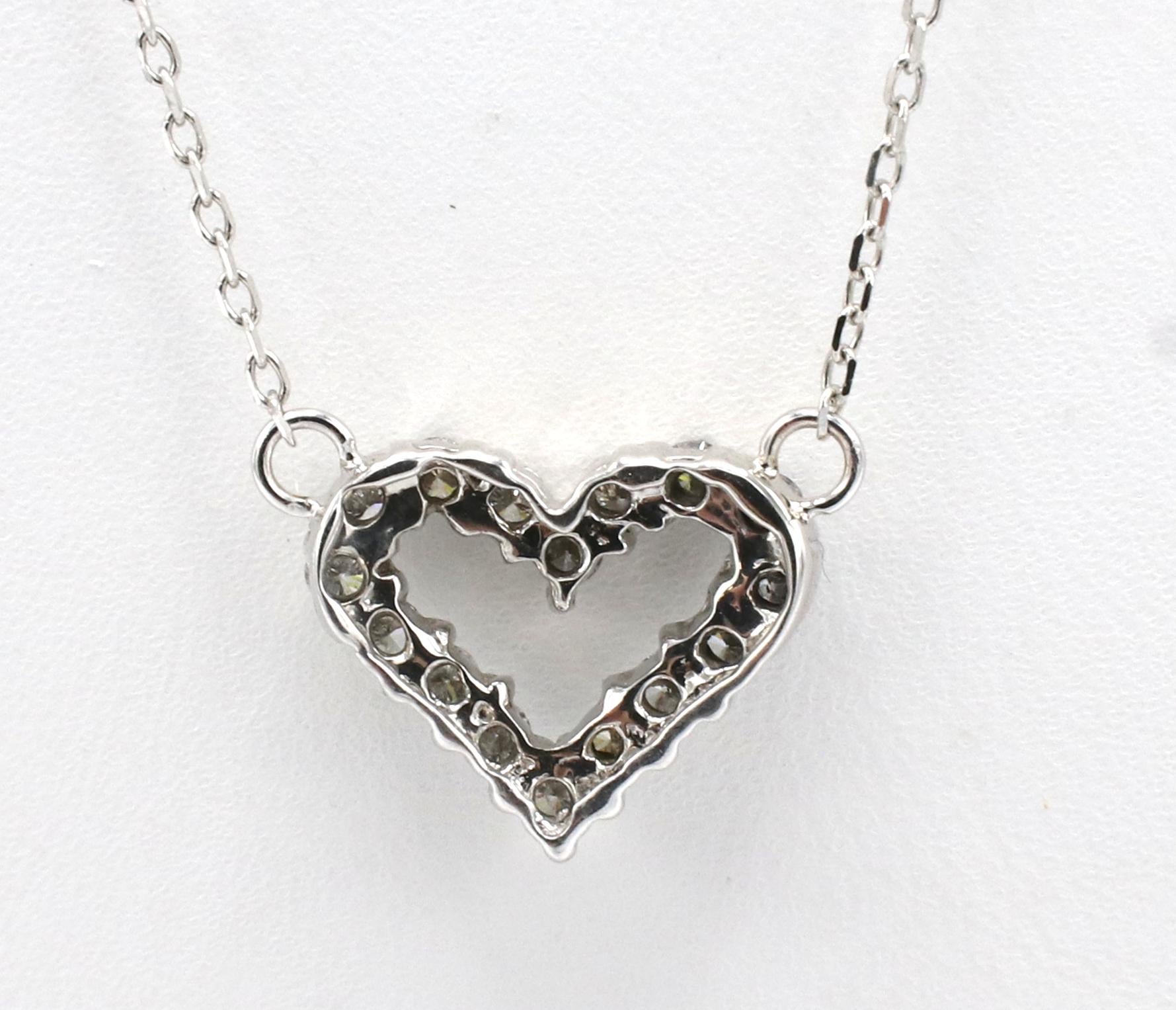 Round Cut 14 Karat White Gold Natural Diamond Open Heart Pendant Drop Necklace For Sale