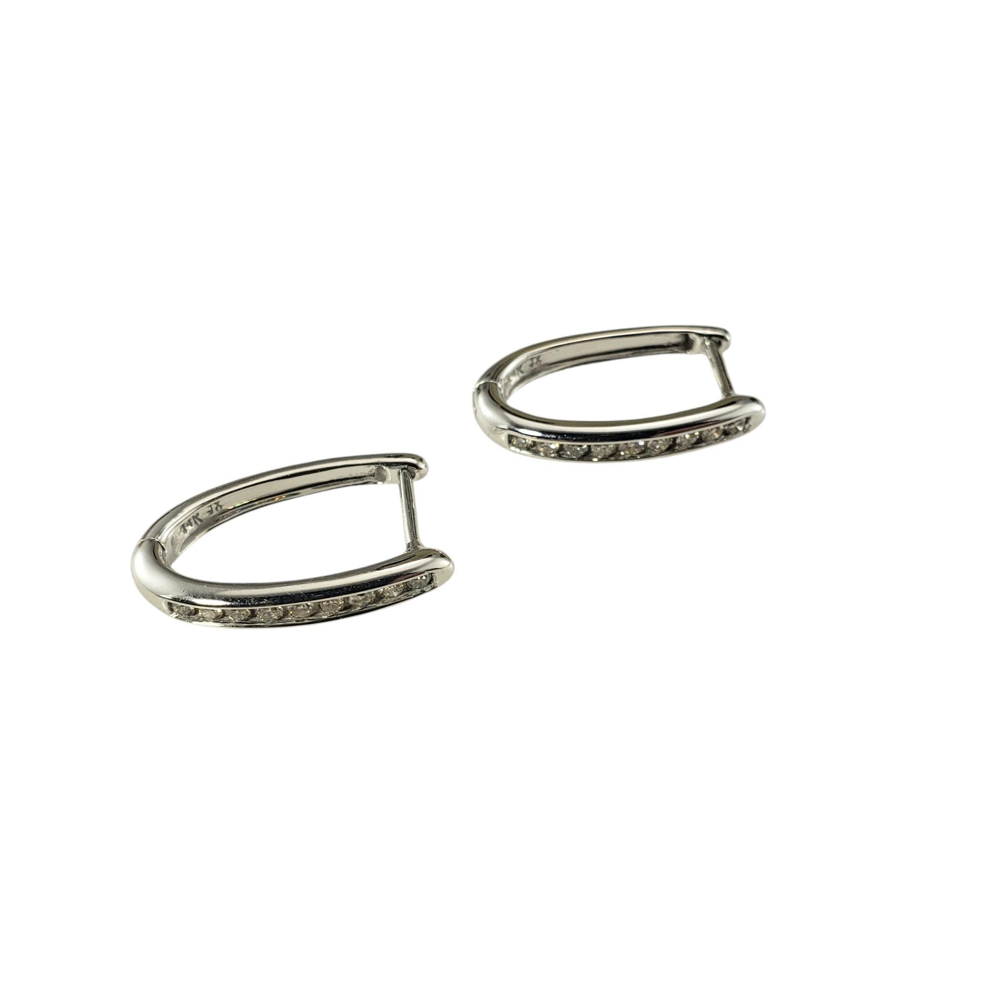 Brilliant Cut 14 Karat White Gold Diamond Oval Hoop Earrings #19435 For Sale