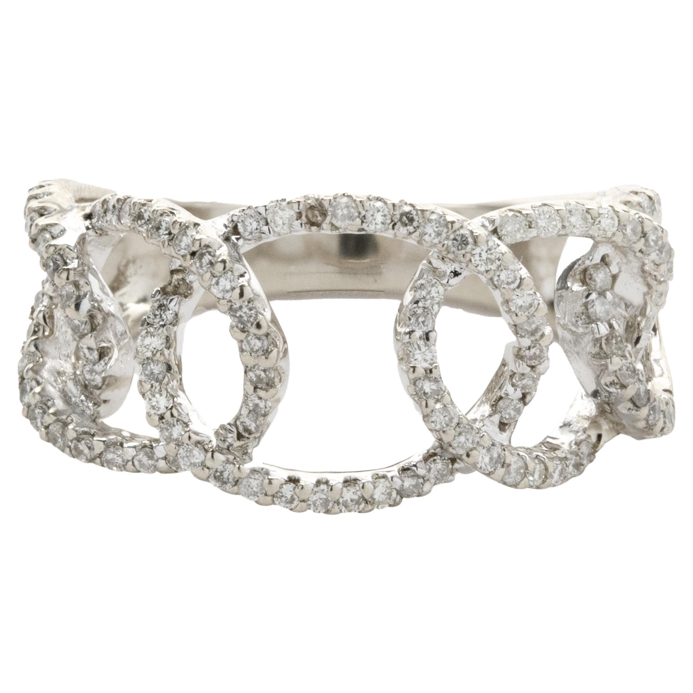 Bracelet à maillons ovales en or blanc 14 carats et diamants