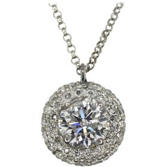 Pendentif en or blanc 14 carats pavé de diamants