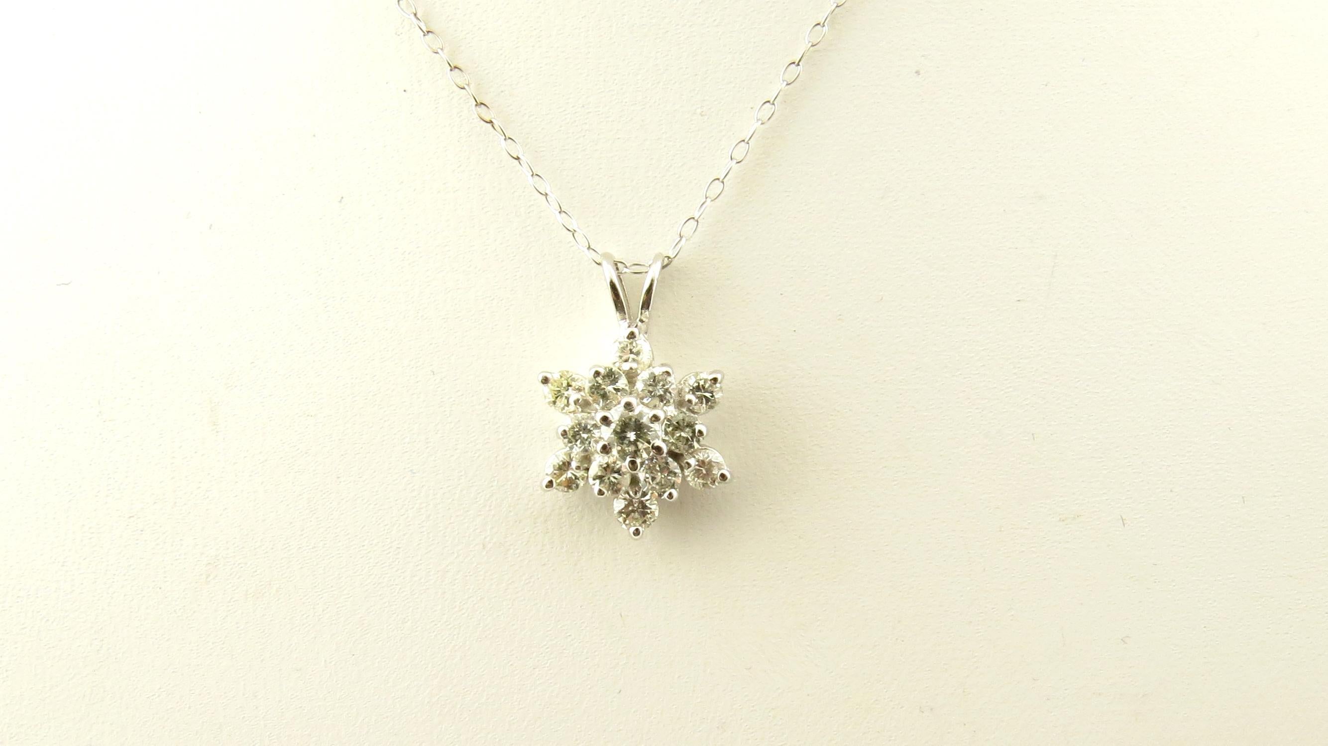 Women's 14 Karat White Gold Diamond Pendant Necklace