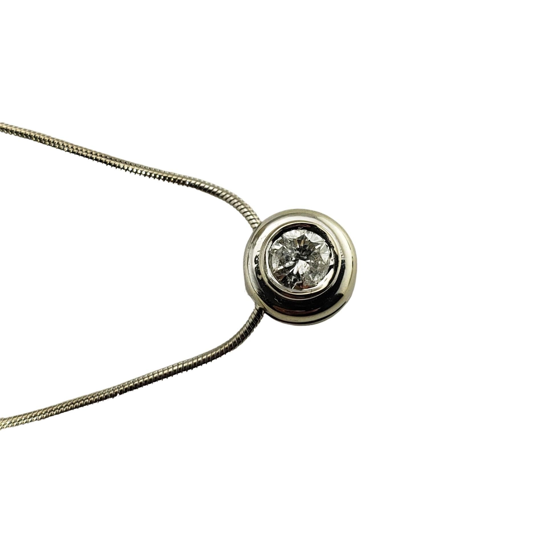 14 Karat White Gold Diamond Pendant Necklace 2