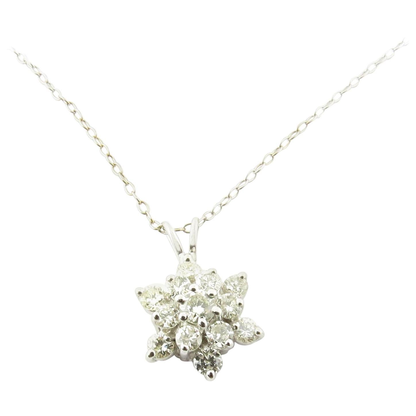 14 Karat White Gold Diamond Pendant Necklace For Sale