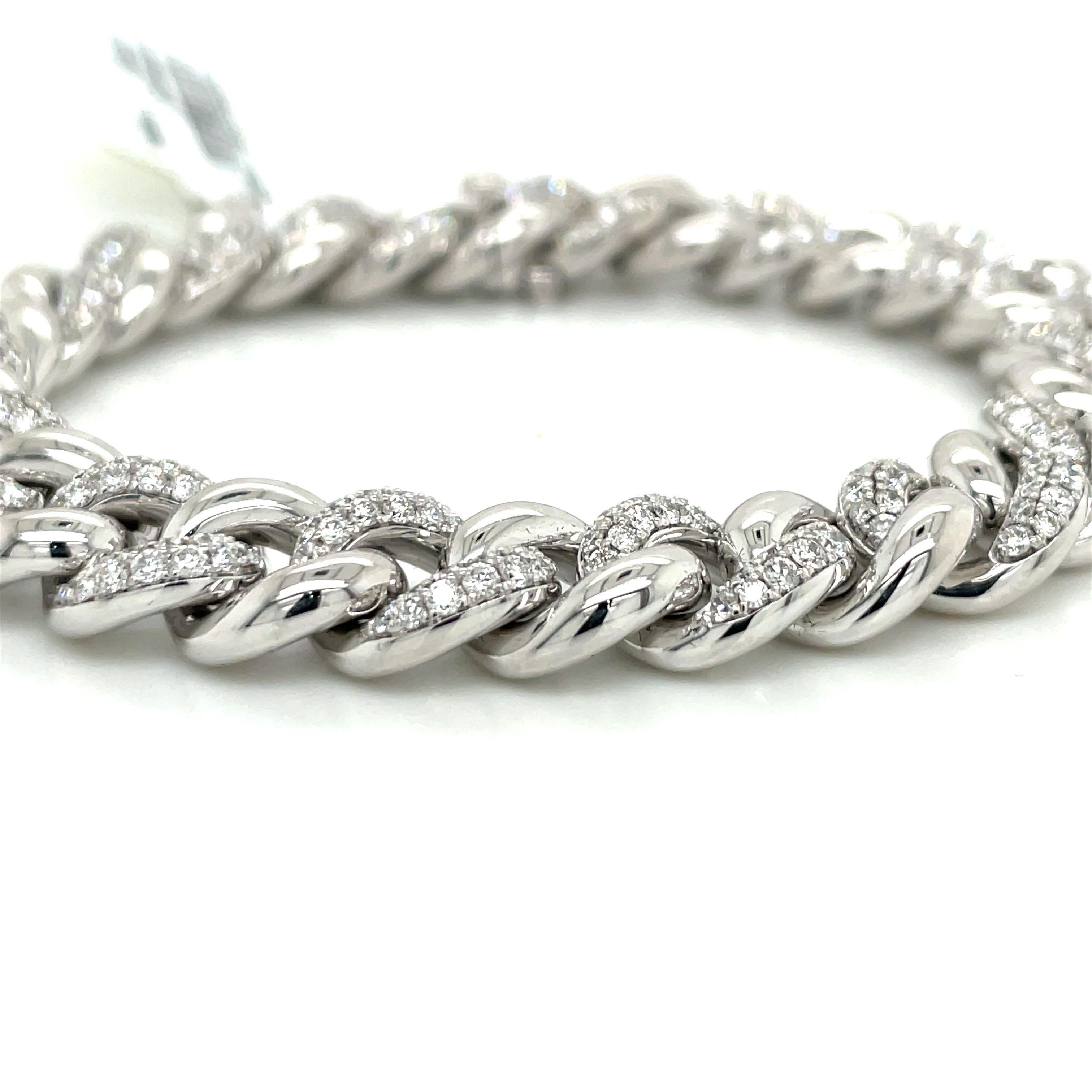 14 Karat White Gold Diamond & Polished Cuban Link Bracelet 4.07 Carats 29 Grams In New Condition In New York, NY