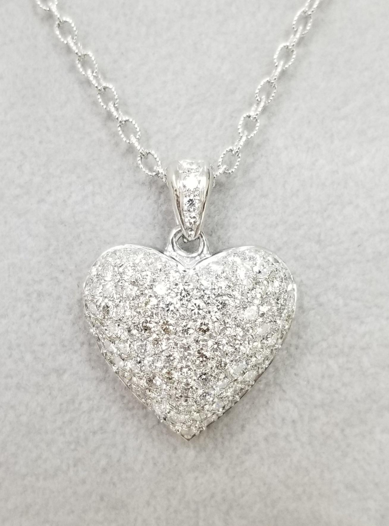 14 Karat White Gold Diamond Puffed Heart 2.85cts. In New Condition For Sale In Los Angeles, CA