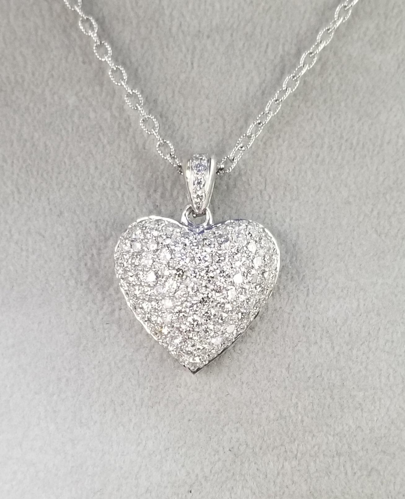 14 Karat White Gold Diamond Puffed Heart 2.85cts. For Sale 2