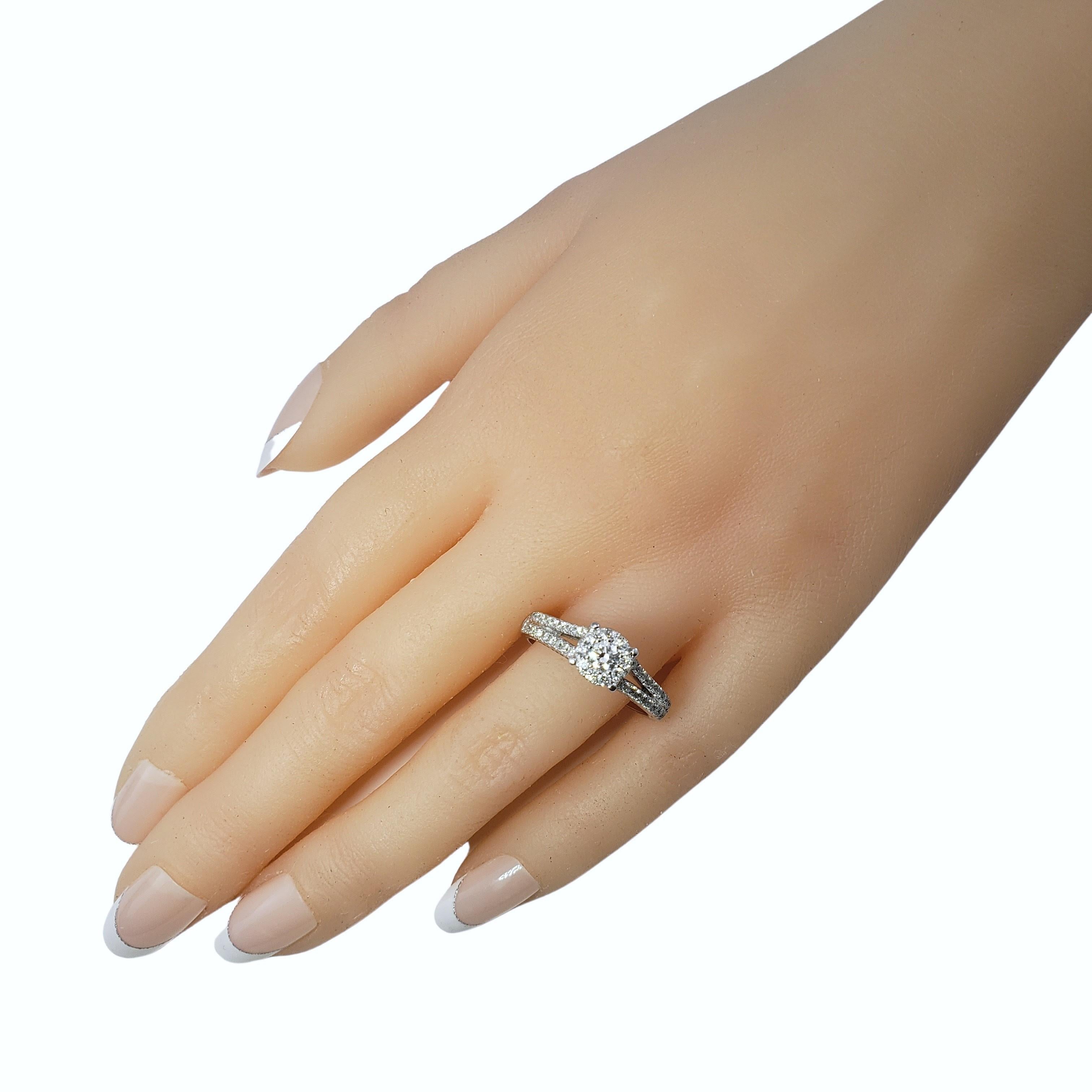14 Karat White Gold Diamond Ring Size 9.25 For Sale 4