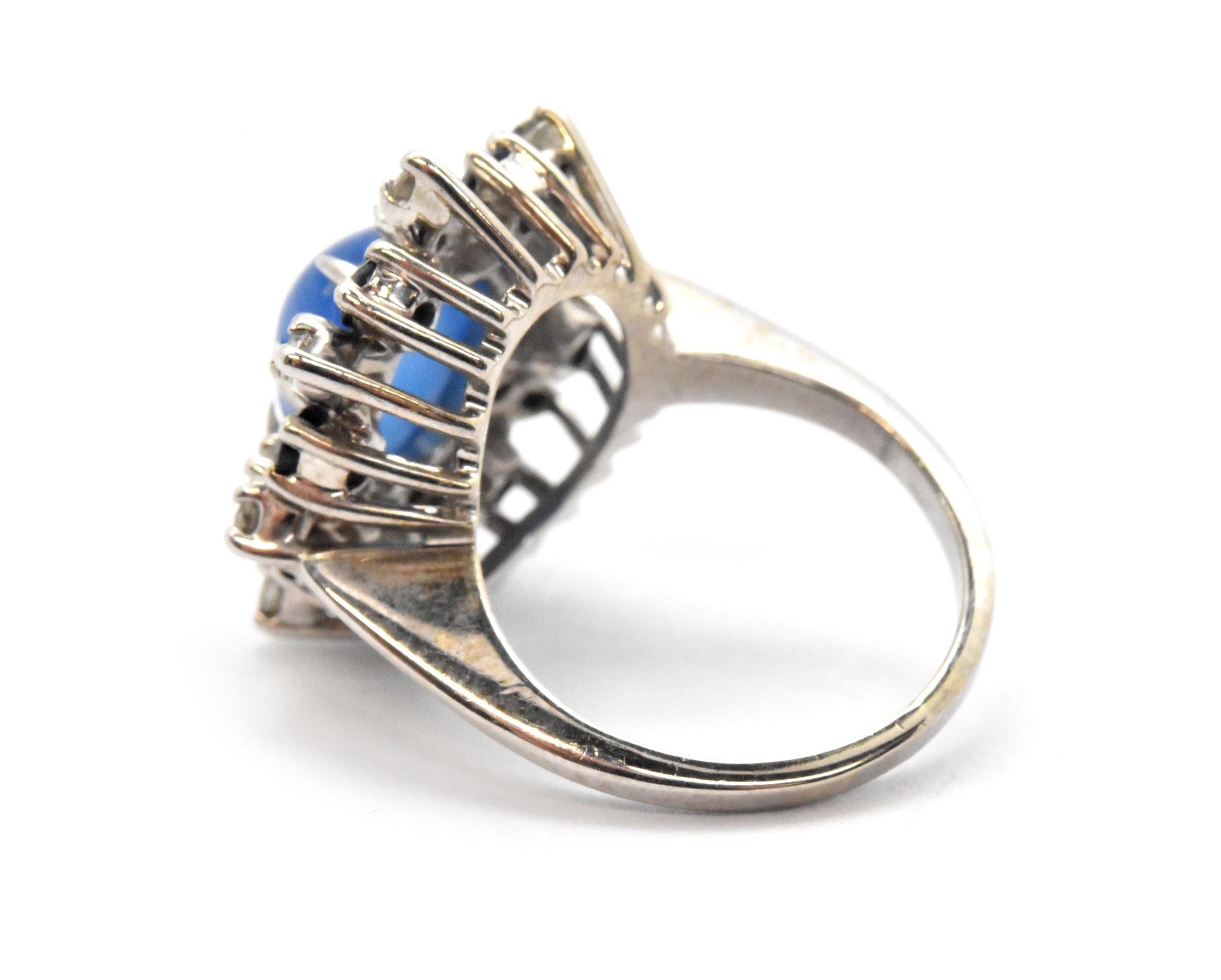 14 Karat White Gold, Diamond, Sapphire and Blue Cabochon Ring In Excellent Condition In Scottsdale, AZ