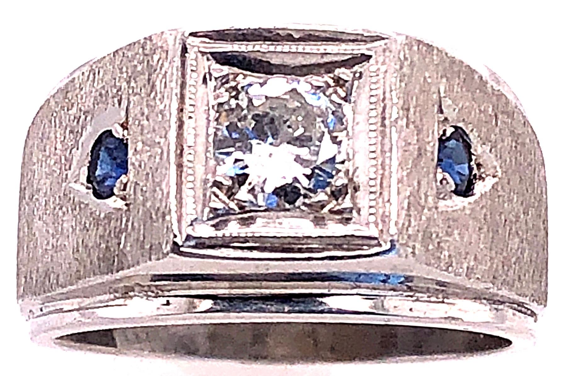 Contemporary 14 Karat White Gold Diamond Solitaire Band with Sapphire Accents For Sale