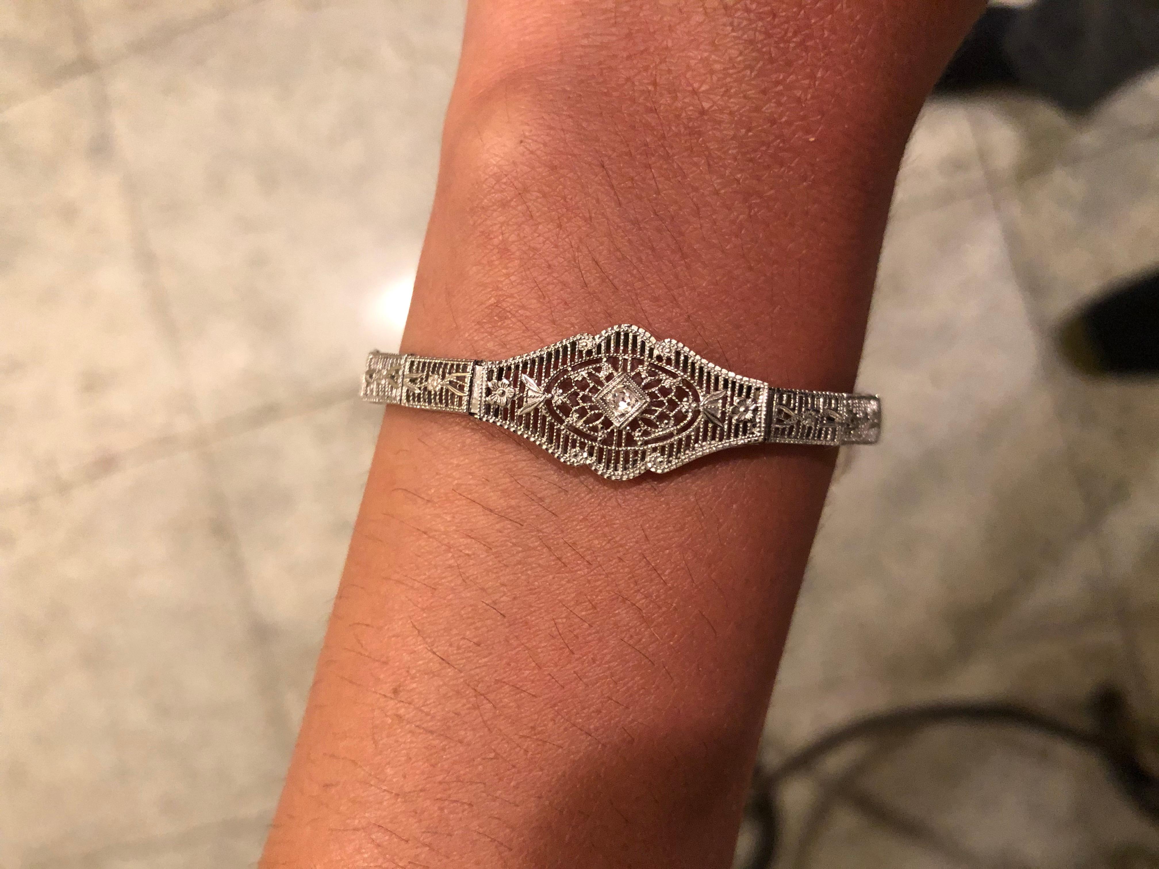 14 Karat White Gold Diamond Solitaire Bracelet Filigree Design For Sale 3