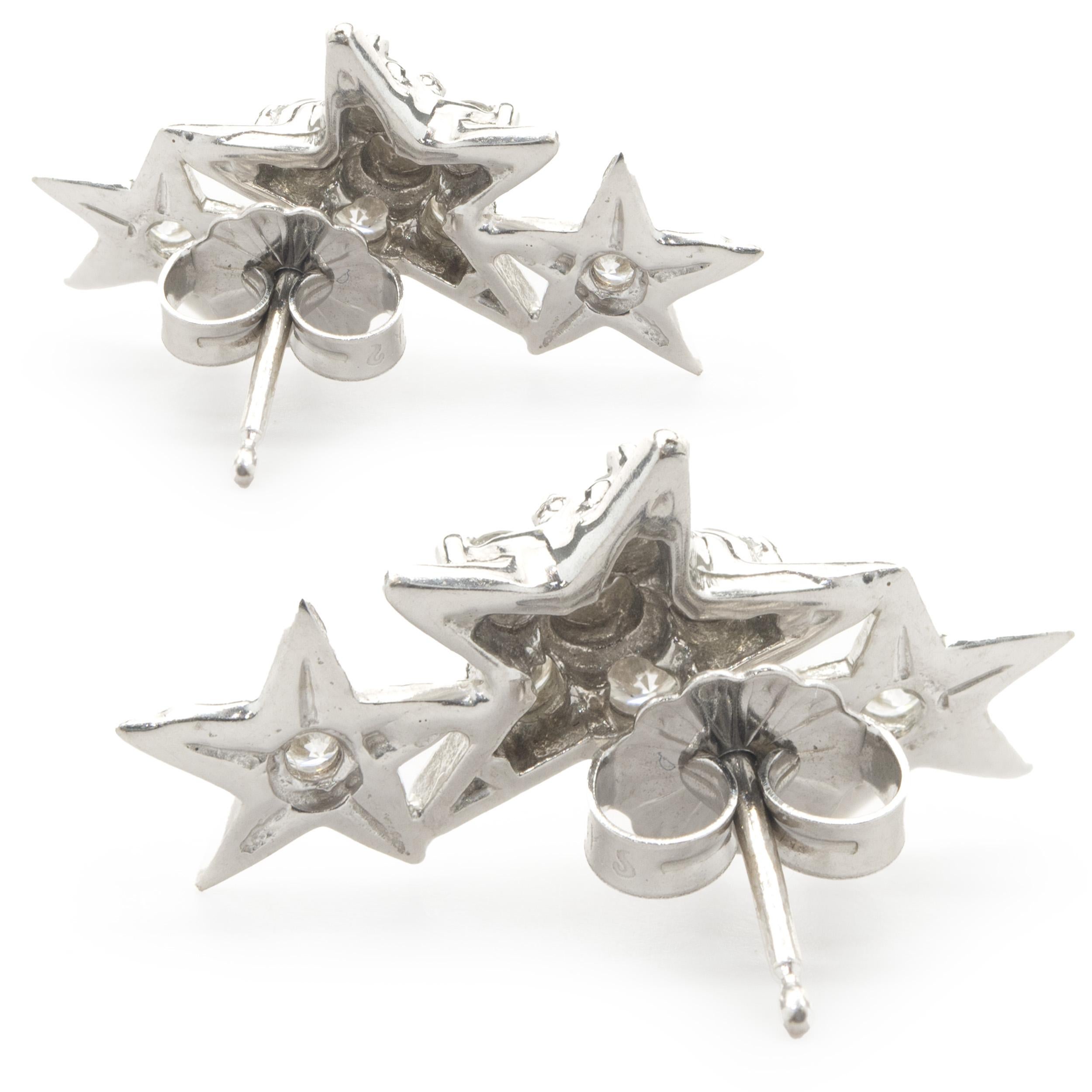 14 Karat White Gold Diamond Star Drop Earrings In Excellent Condition For Sale In Scottsdale, AZ