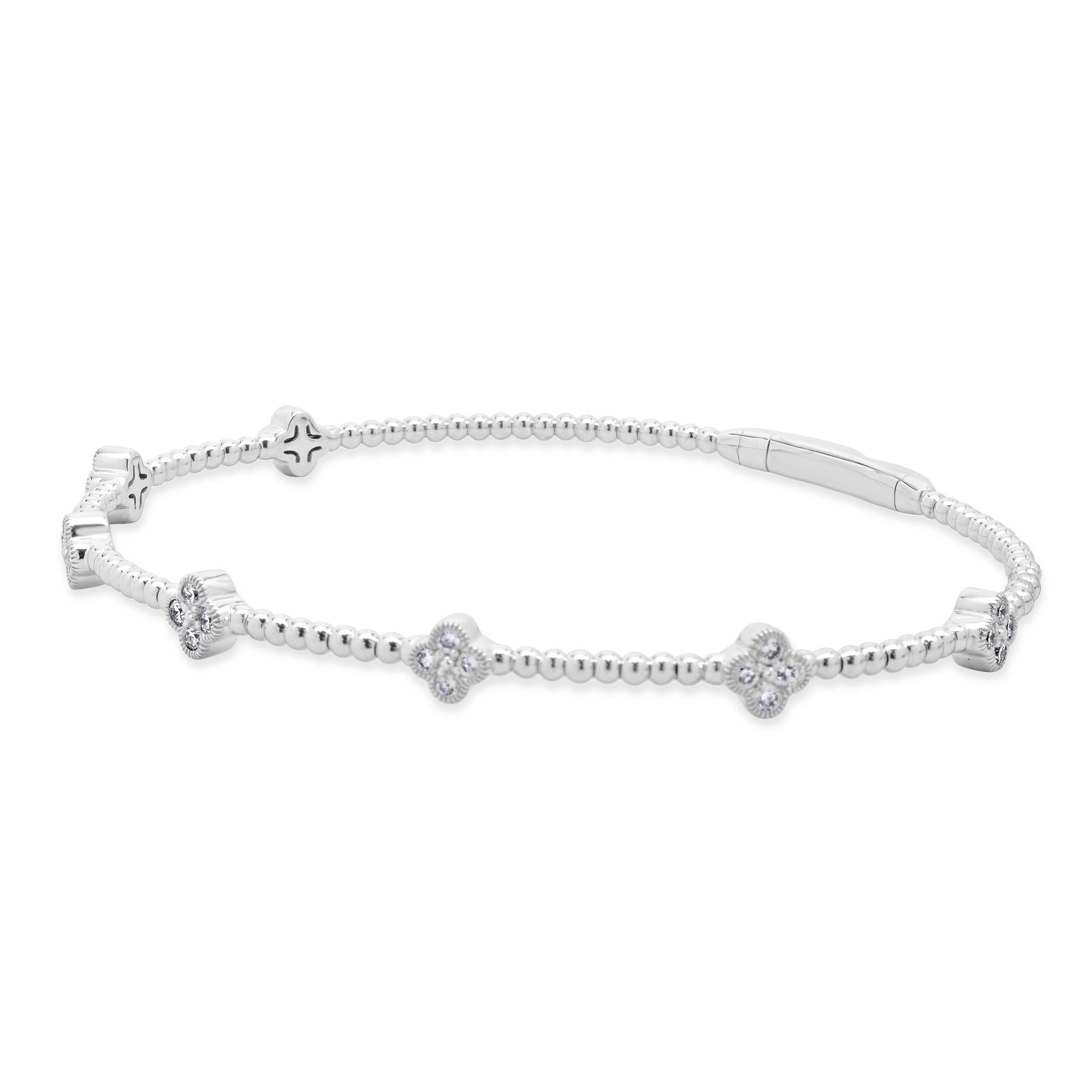 Taglio rotondo Bracciale Station con diamanti in oro bianco 14 carati in vendita
