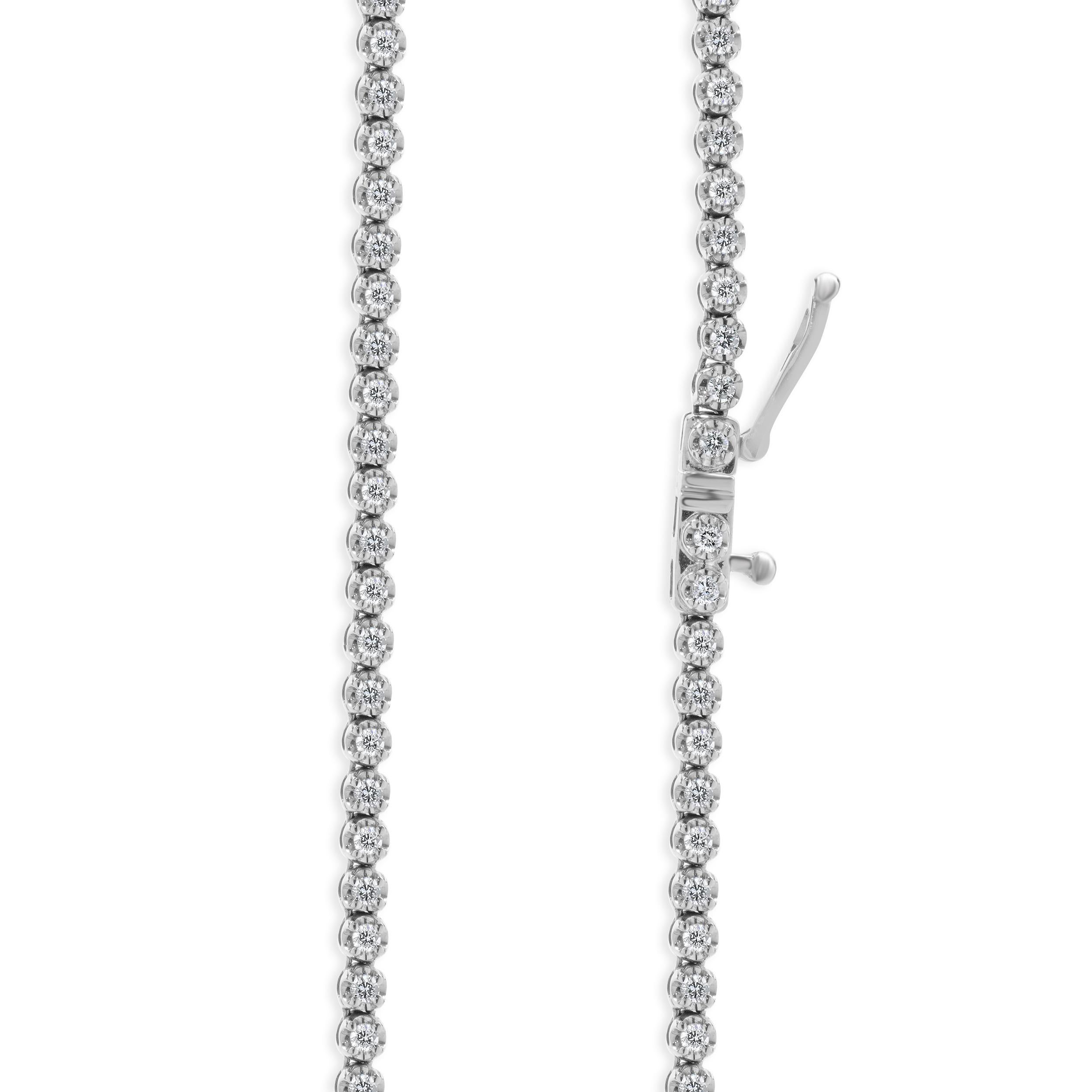 14 Karat White Gold Diamond Station Tennis Necklace In Excellent Condition In Scottsdale, AZ