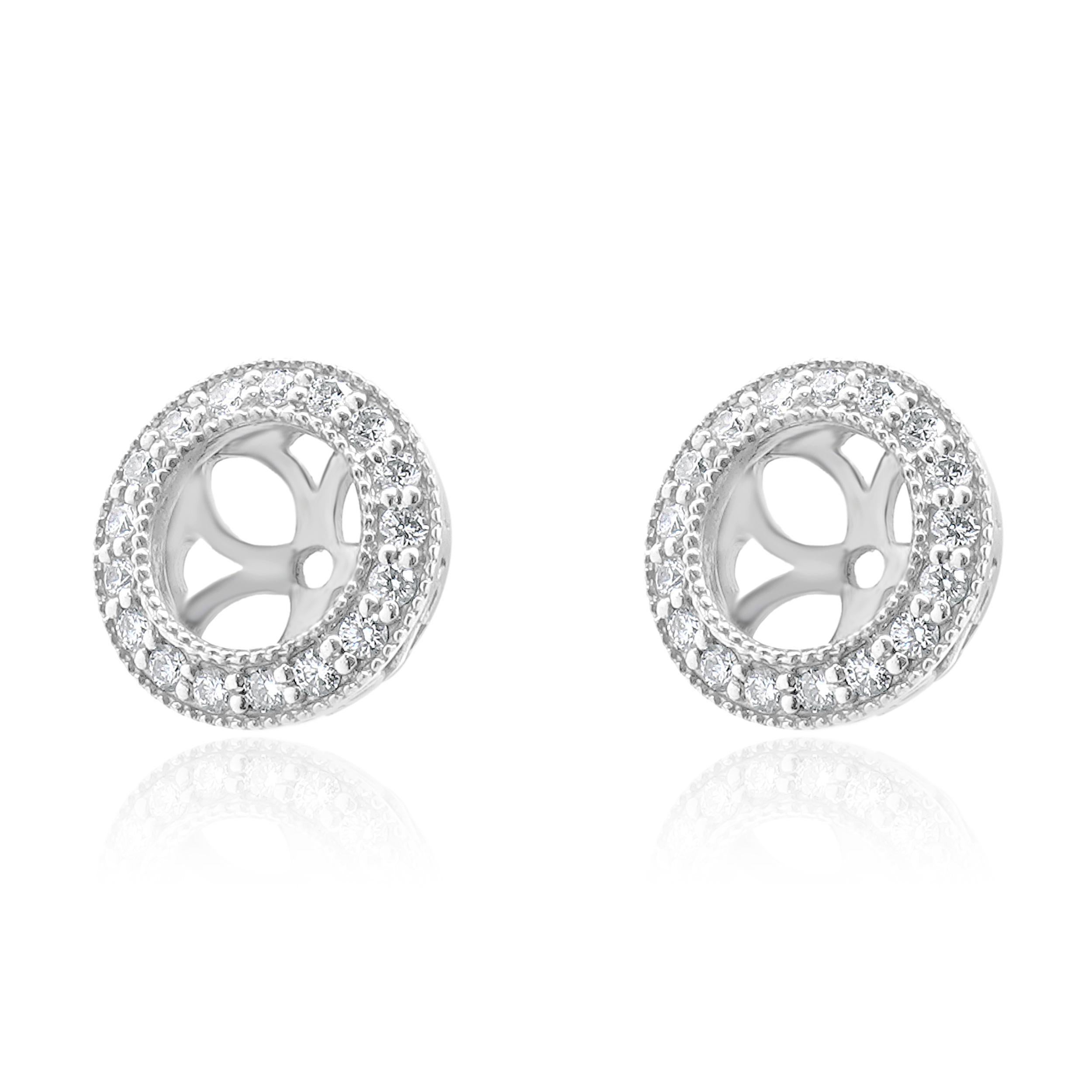 Material: 14K white gold
Diamonds: round brilliant cut = 0.34cttw
Color: H
Clarity: SI1
Dimensions: earrings measure approximately 7mm wide
Weight: 2.17 grams