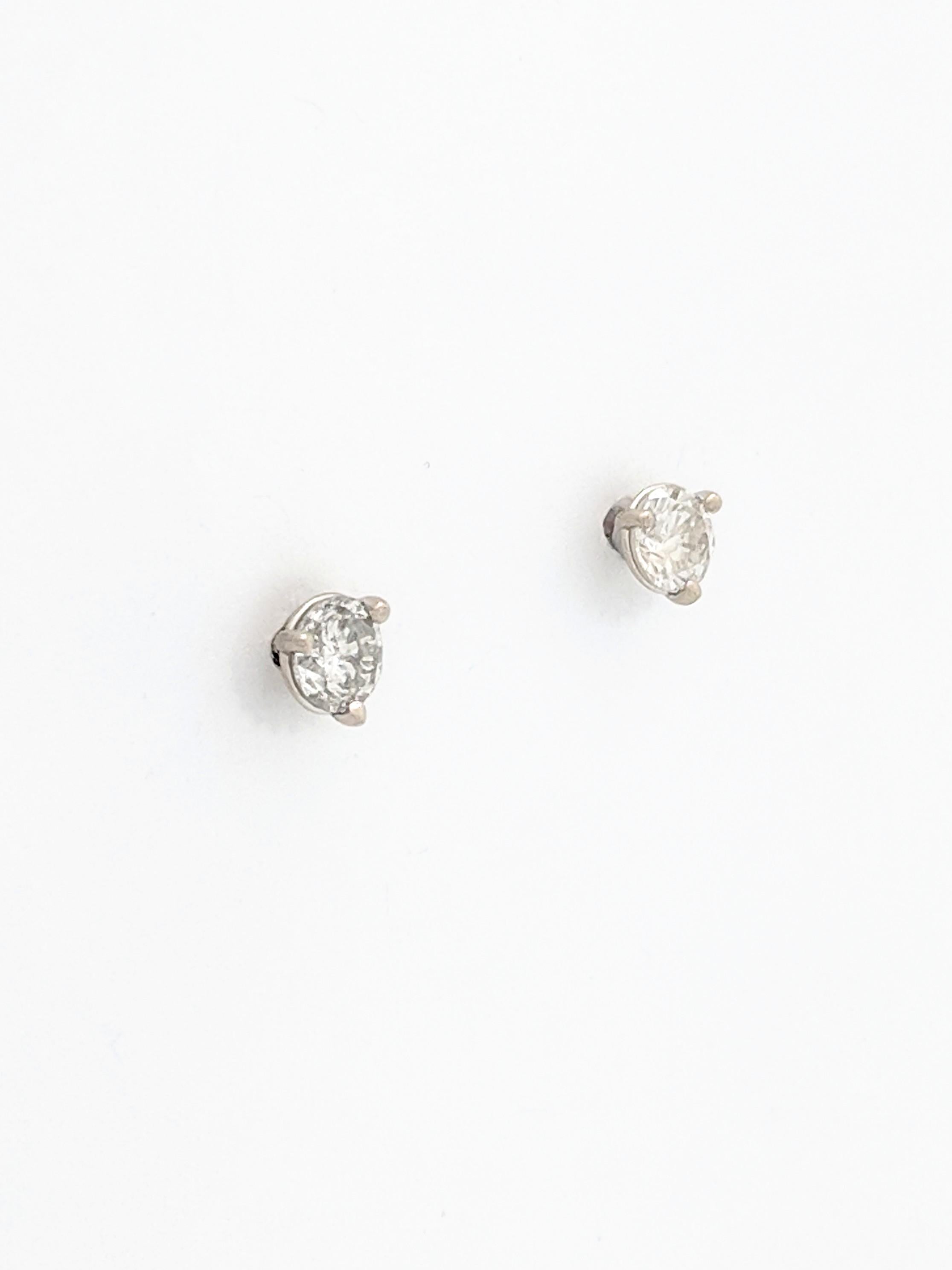 Round Cut 14 Karat White Gold Diamond Stud Earrings .50 Carat I1/I