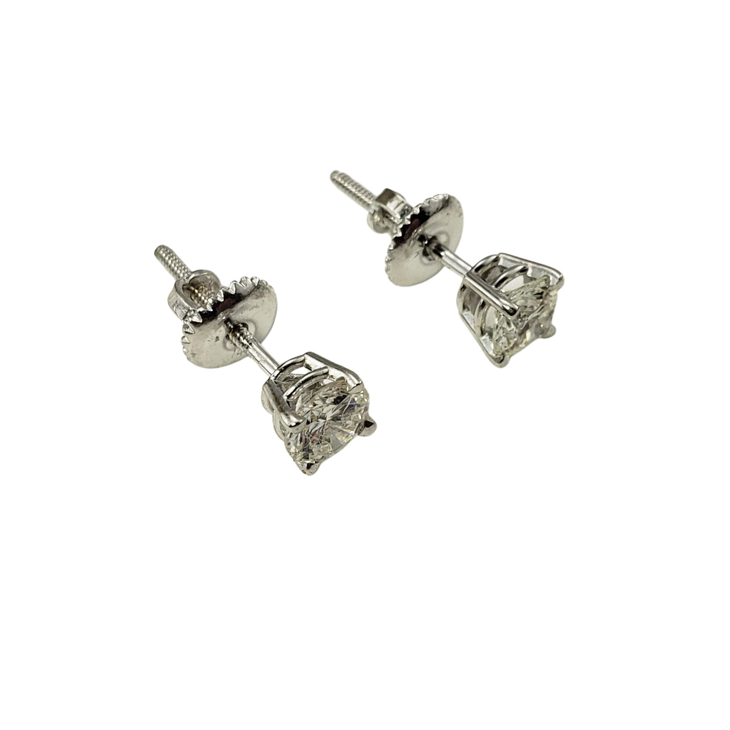 14 Karat White Gold Diamond Stud Earrings .74 TCW In Good Condition In Washington Depot, CT
