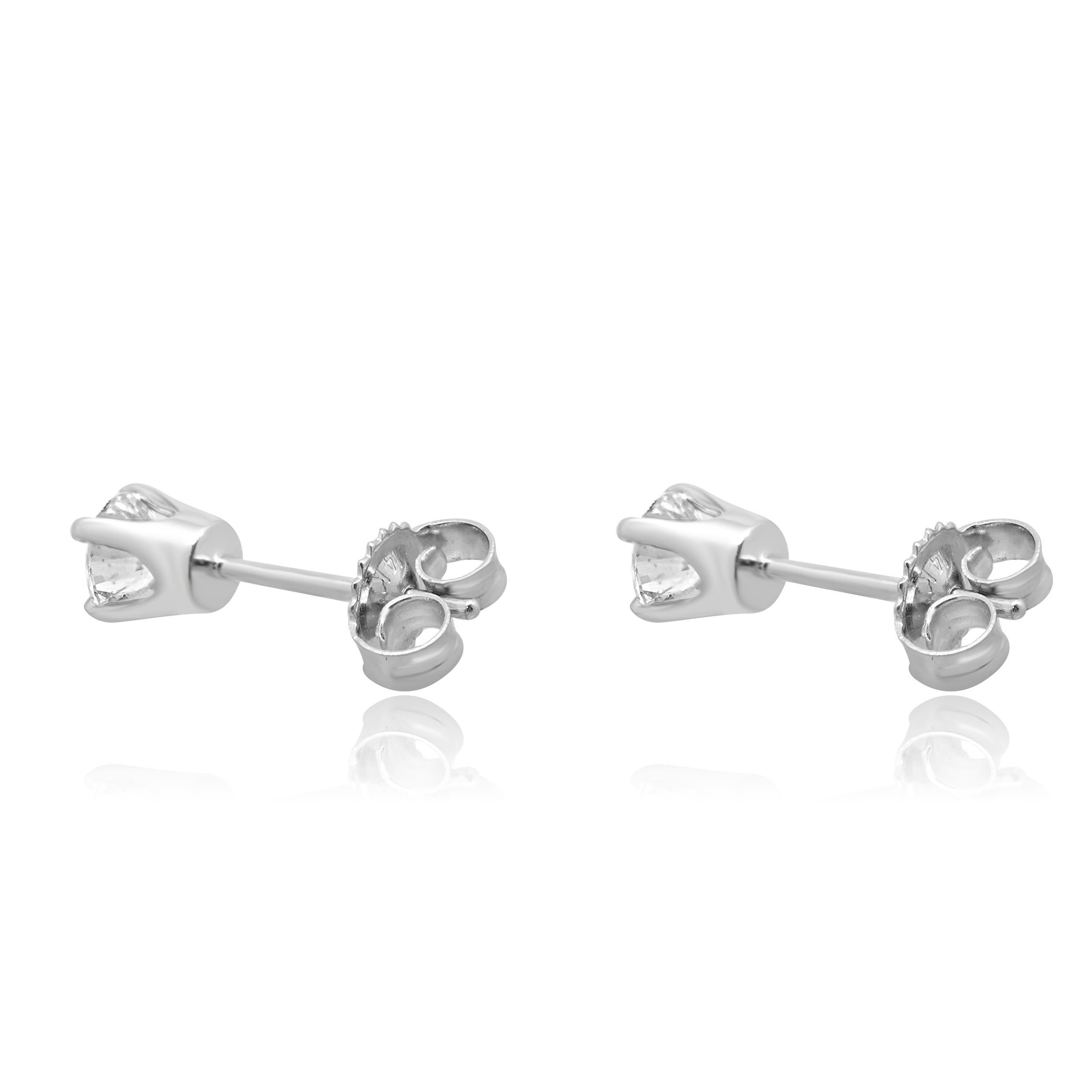 Taille brillant Boucles d'oreilles en or blanc 14 carats avec diamants en vente