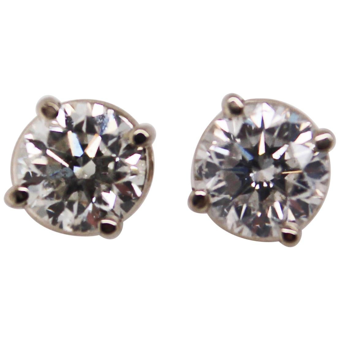 14 Karat White Gold Diamond Stud Earrings