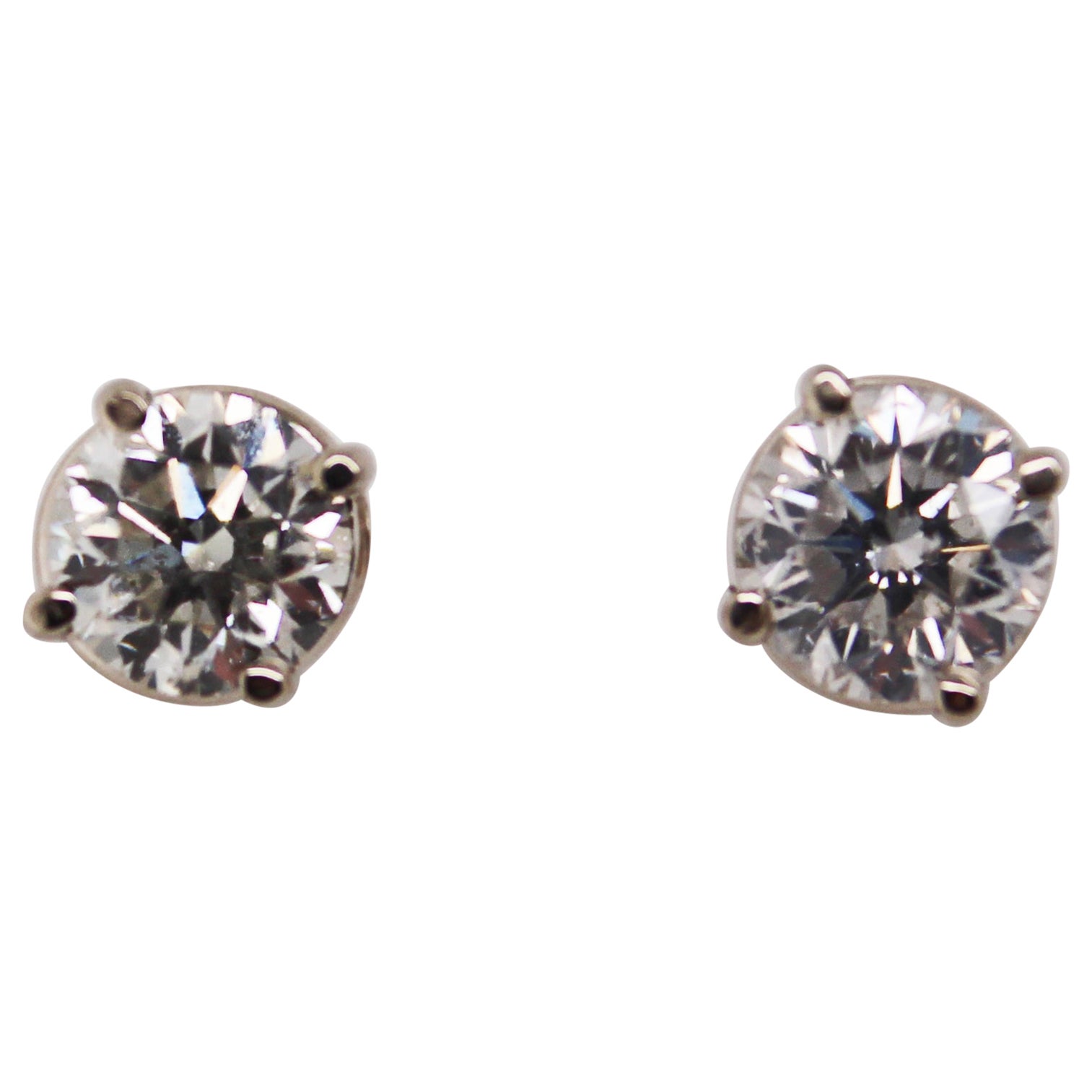 Orecchini con diamante in oro bianco 14 carati