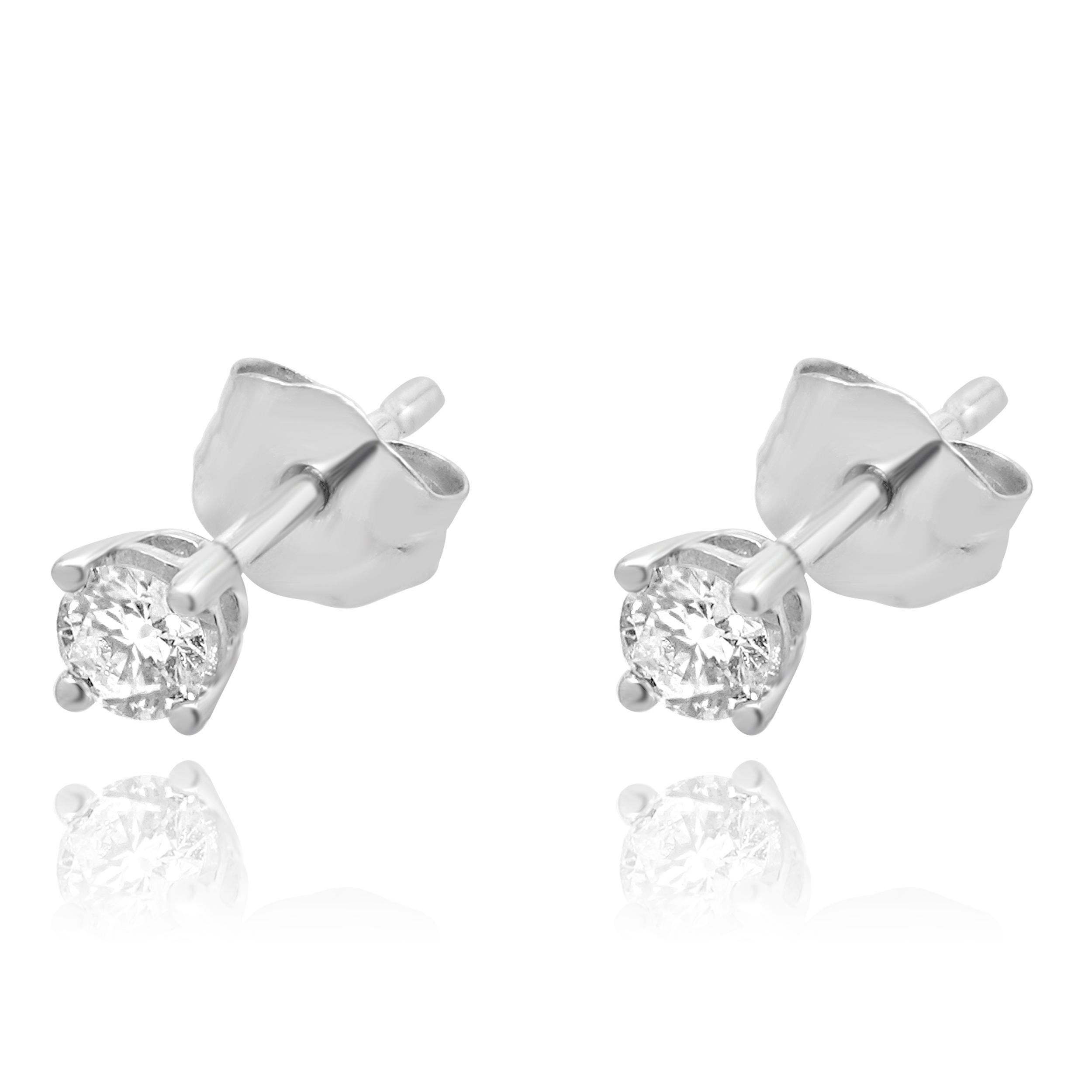 Boucles d'oreilles en or blanc 14 carats avec diamants
