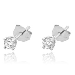 Boucles d'oreilles en or blanc 14 carats avec diamants