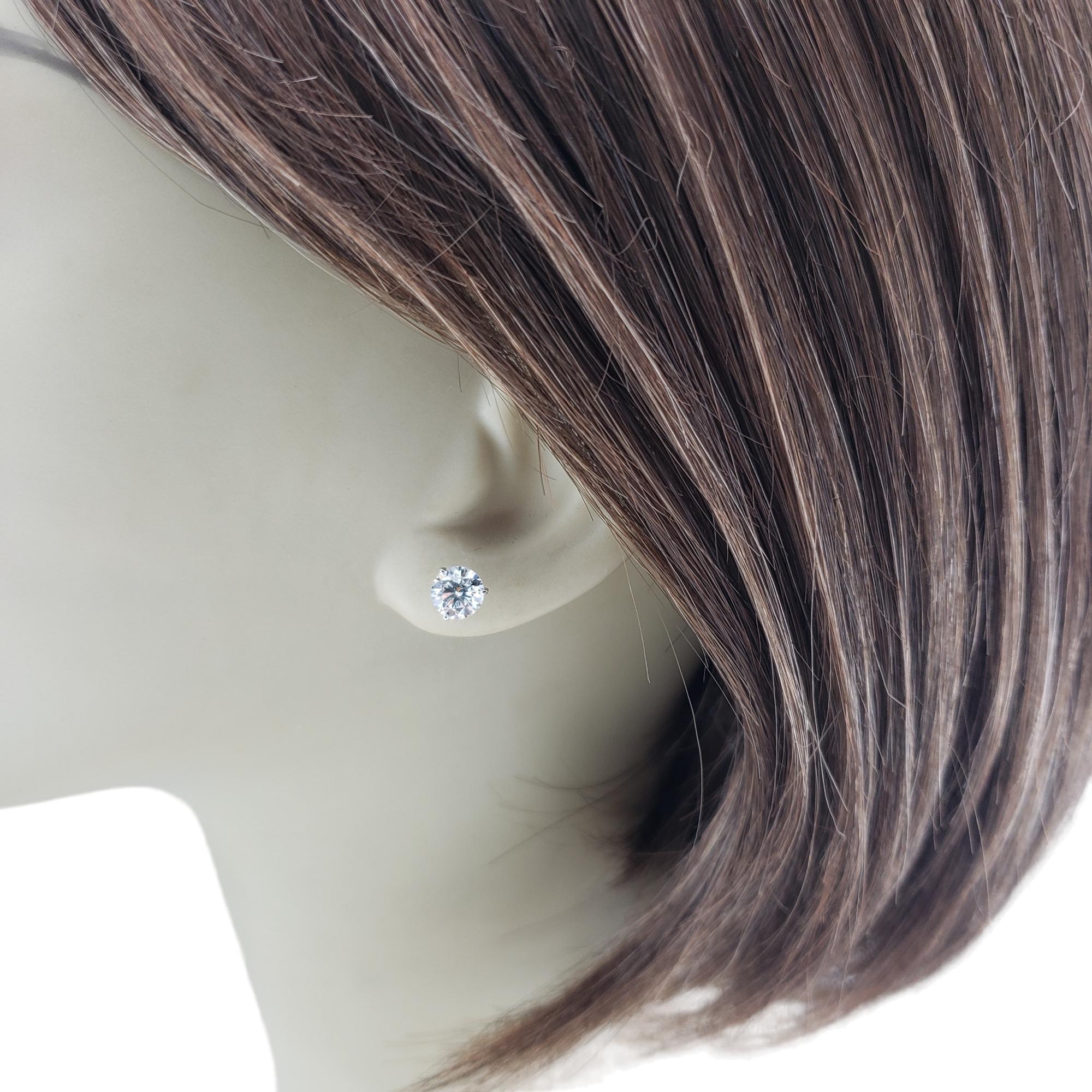 14 Karat White Gold Diamond Stud Earrings #15811 For Sale 2