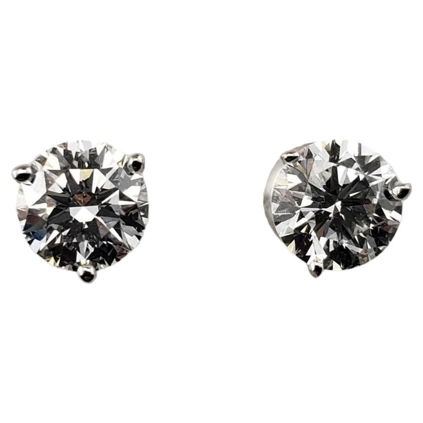 14 Karat White Gold Diamond Stud Earrings #15811