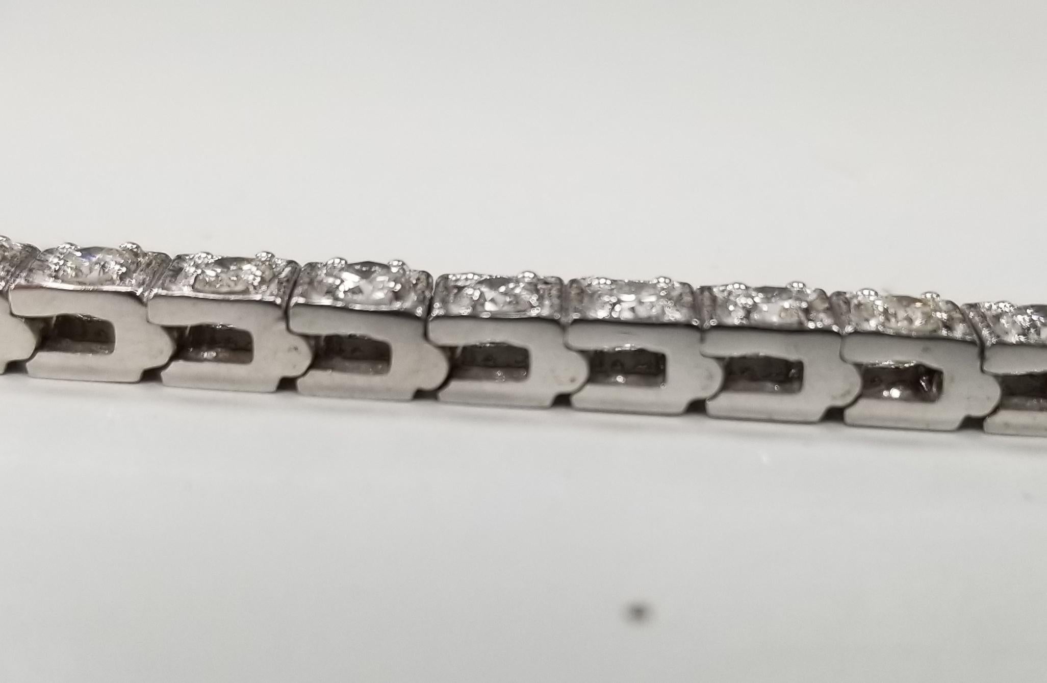 14 karat white gold diamond 