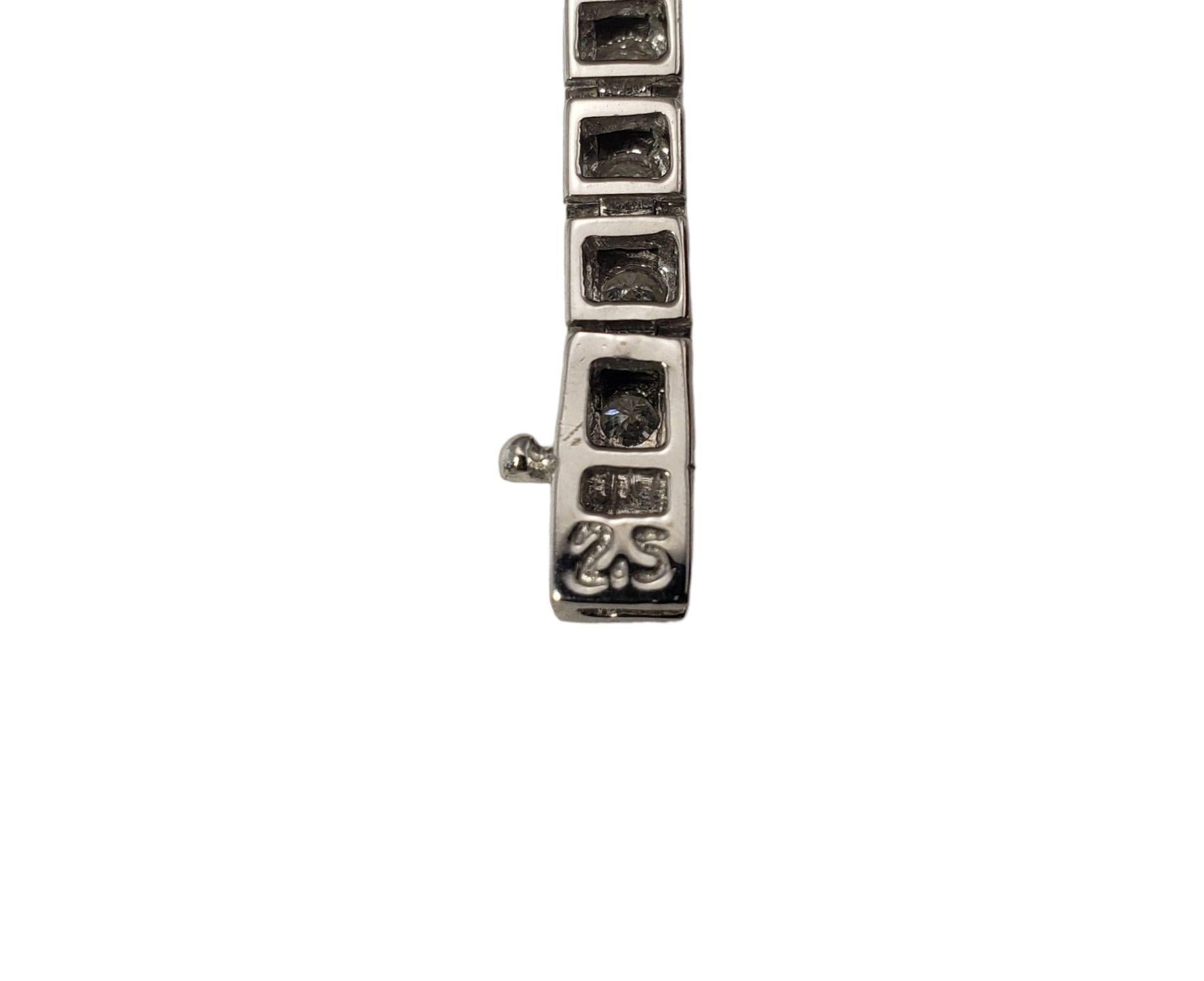 14 Karat Weißgold Diamant-Tennisarmband 2,5 TCW. 3