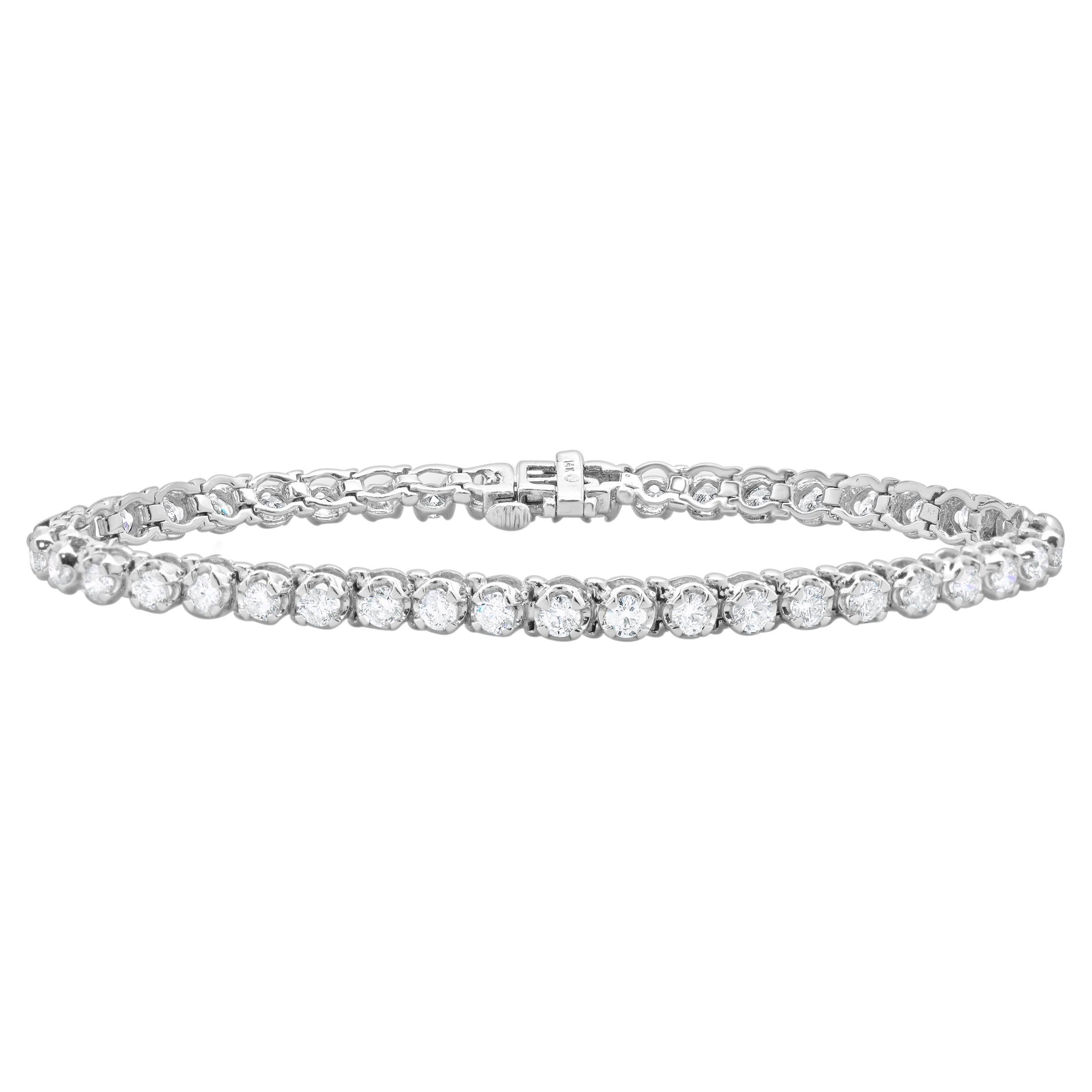 14 Karat White Gold Diamond Tennis Bracelet