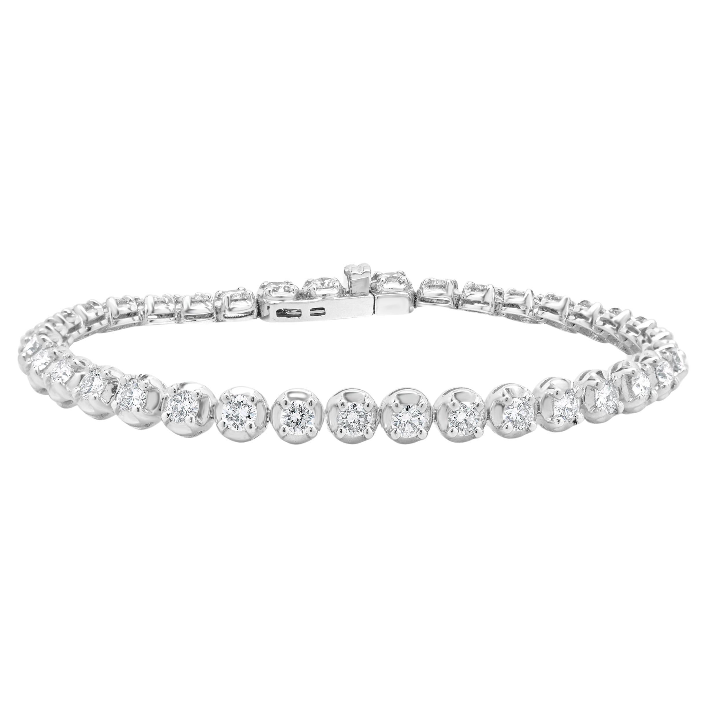 14 Karat White Gold Diamond Tennis Bracelet