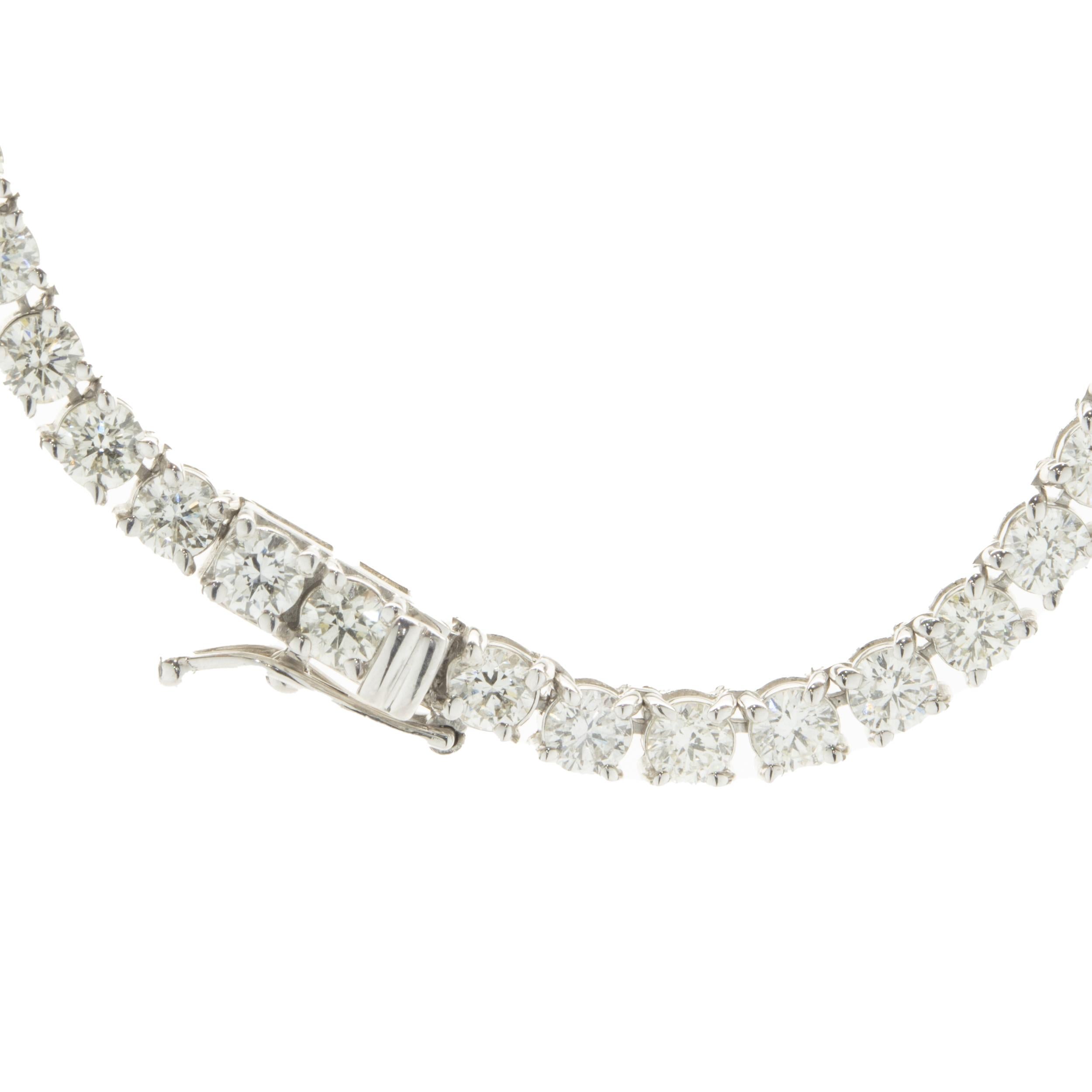 Taille ronde Collier tennis en or blanc 14 carats avec diamants