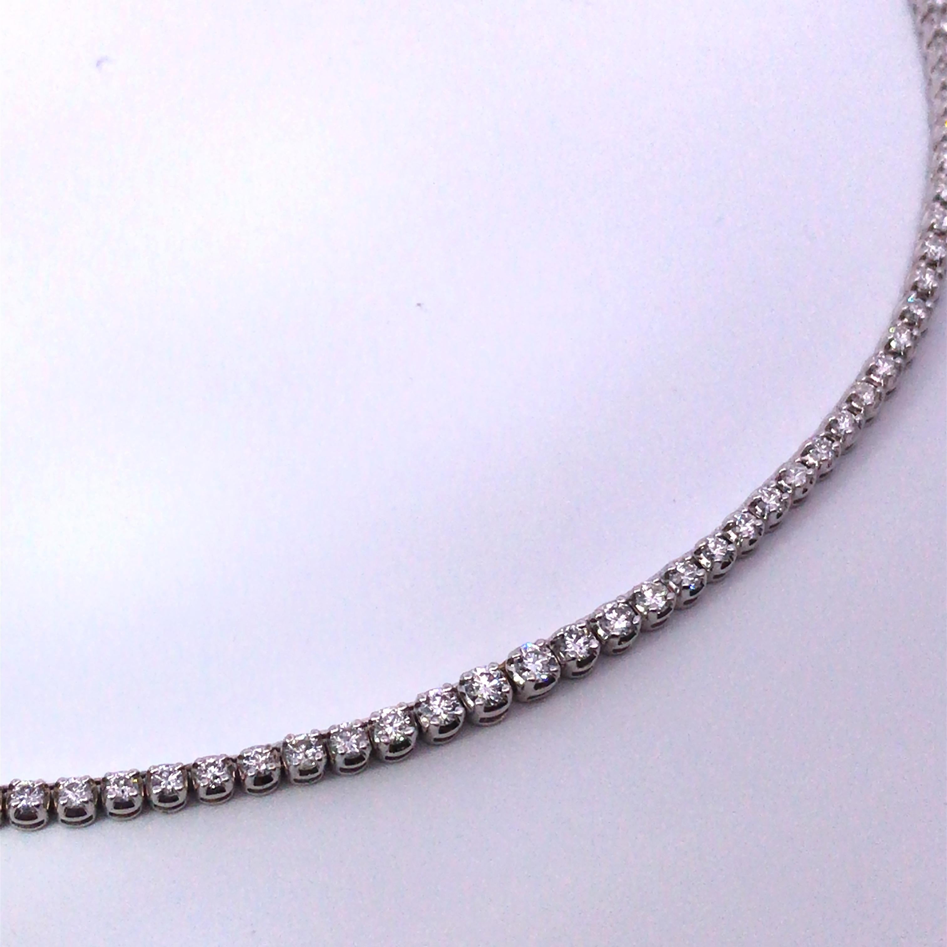 Women's or Men's 14 Karat White Gold Diamond Tennis Necklace For Sale