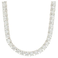 Collier tennis en or blanc 14 carats avec diamants