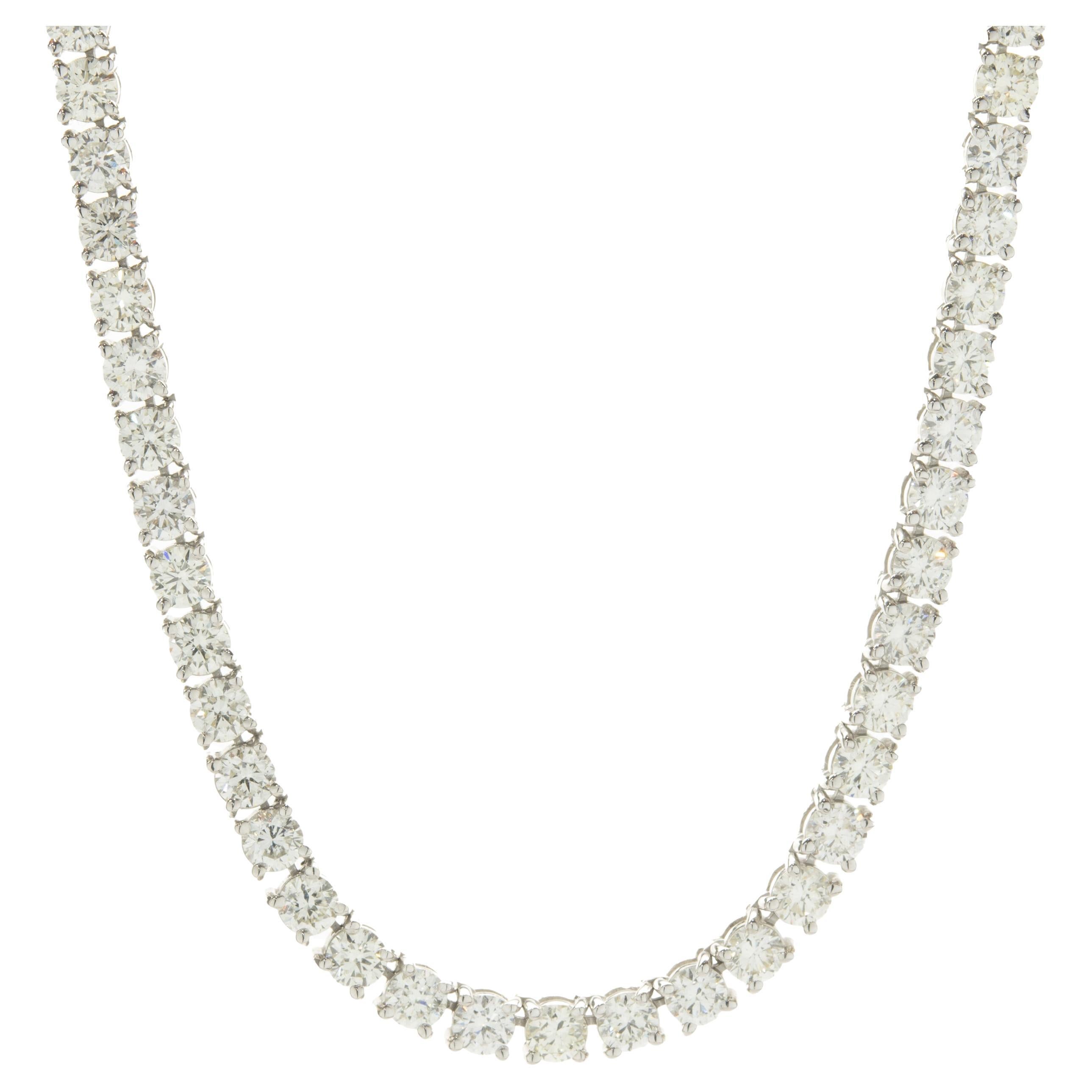 Collier tennis en or blanc 14 carats avec diamants