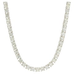 Collier tennis en or blanc 14 carats avec diamants