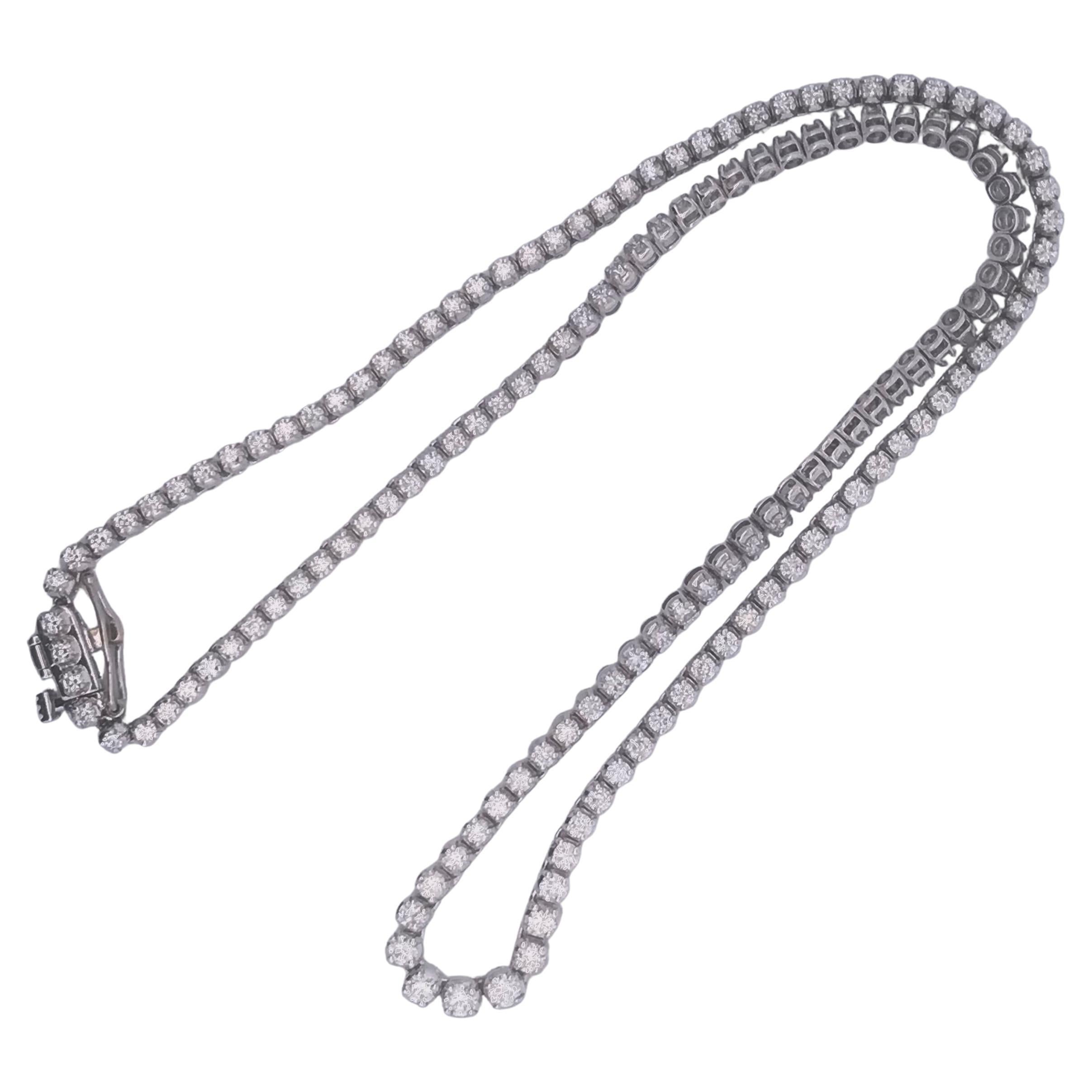 14 Karat White Gold Diamond Tennis Necklace For Sale