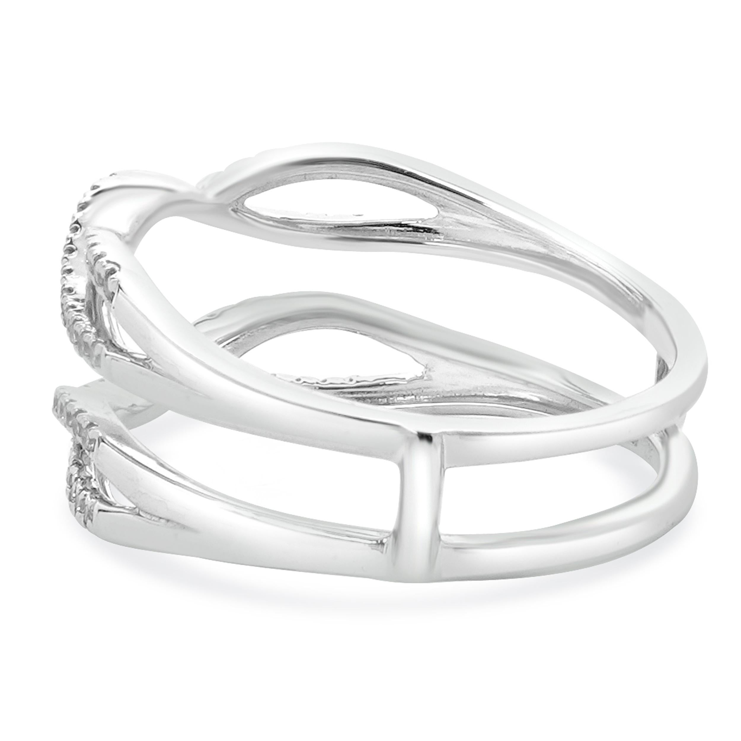 Brilliant Cut 14 Karat White Gold Diamond Twist Ring Gaurd For Sale
