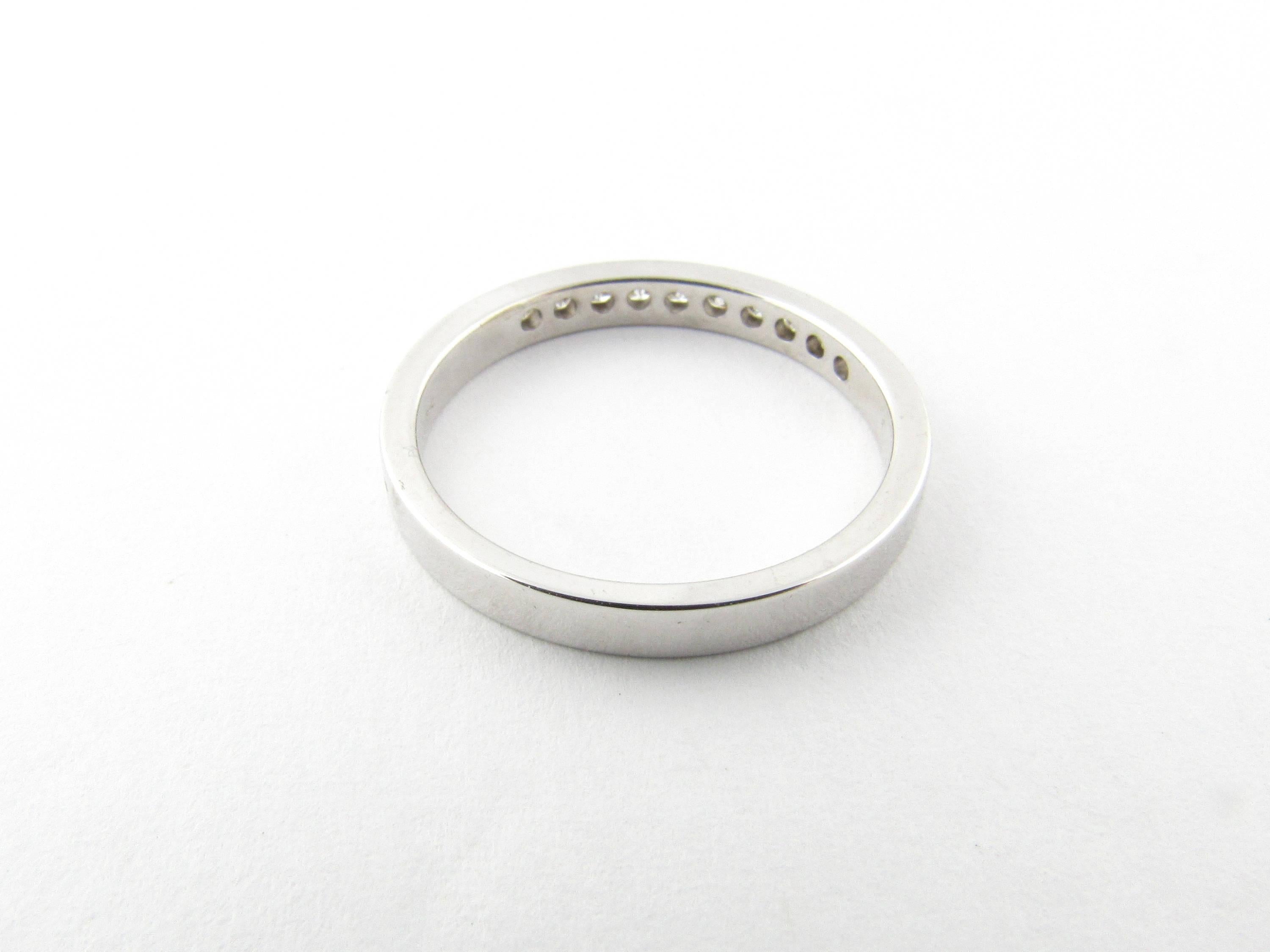Women's 14 Karat White Gold Diamond Wedding Band
