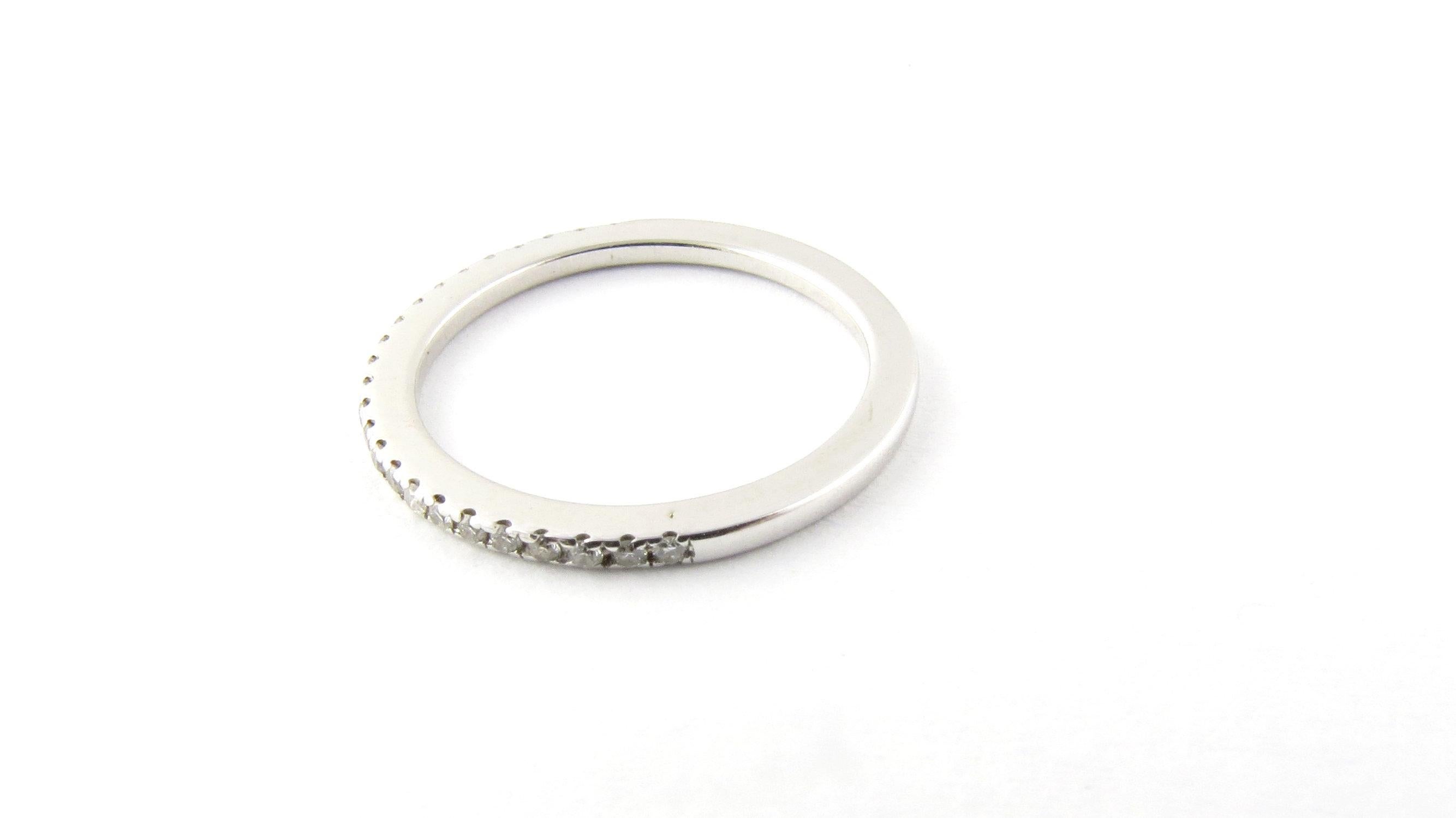 14 Karat Weißgold Diamant-Hochzeitsring Damen im Angebot