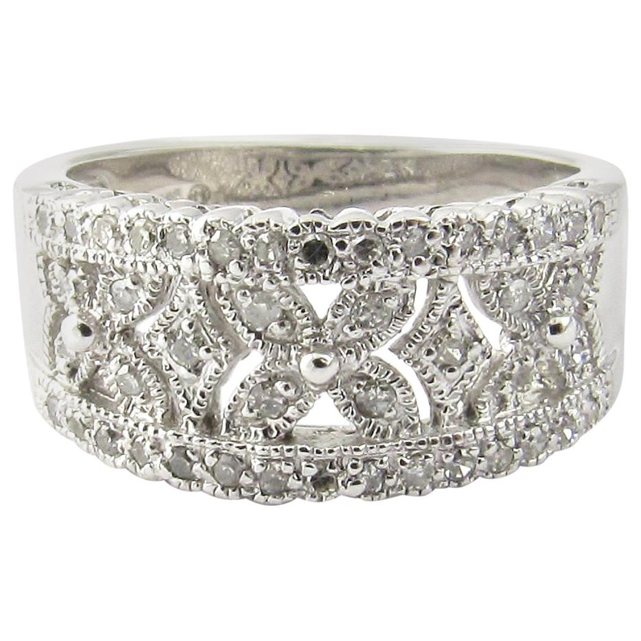 14 Karat White Gold Diamond Wedding Band