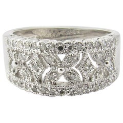 14 Karat White Gold Diamond Wedding Band