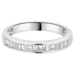 14 Karat Weißgold Diamant-Hochzeitsring
