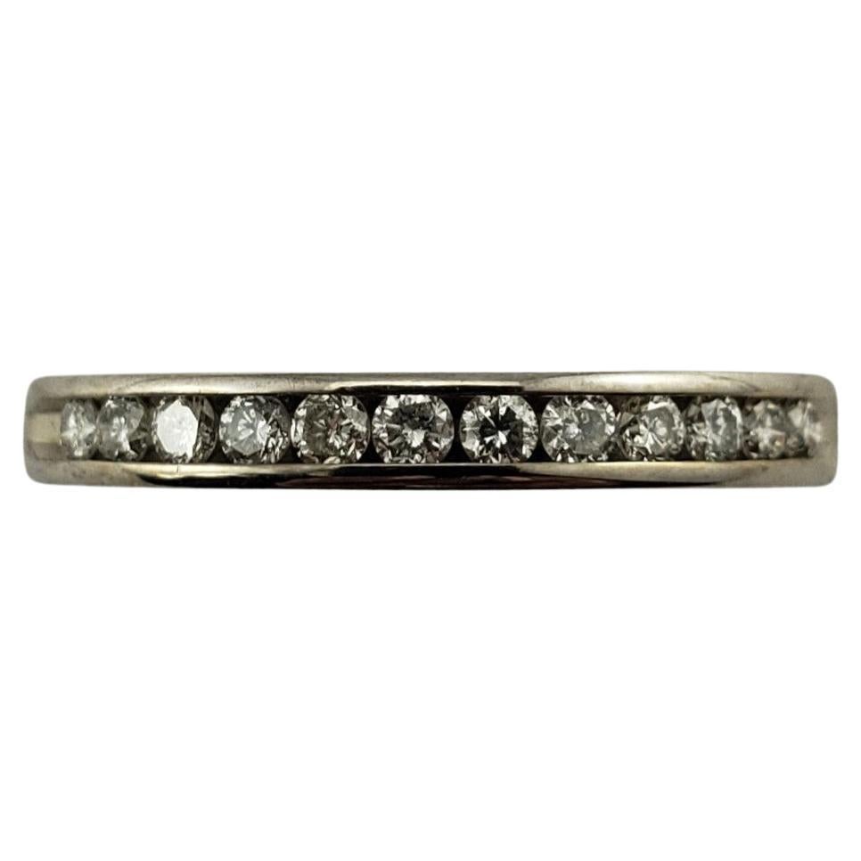 14 Karat White Gold Diamond Wedding Band Ring For Sale