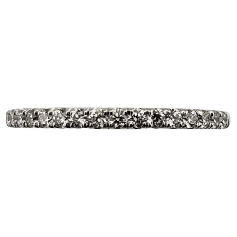 14 Karat White Gold Diamond Wedding Band Ring Size 5.5 For Sale at 1stDibs