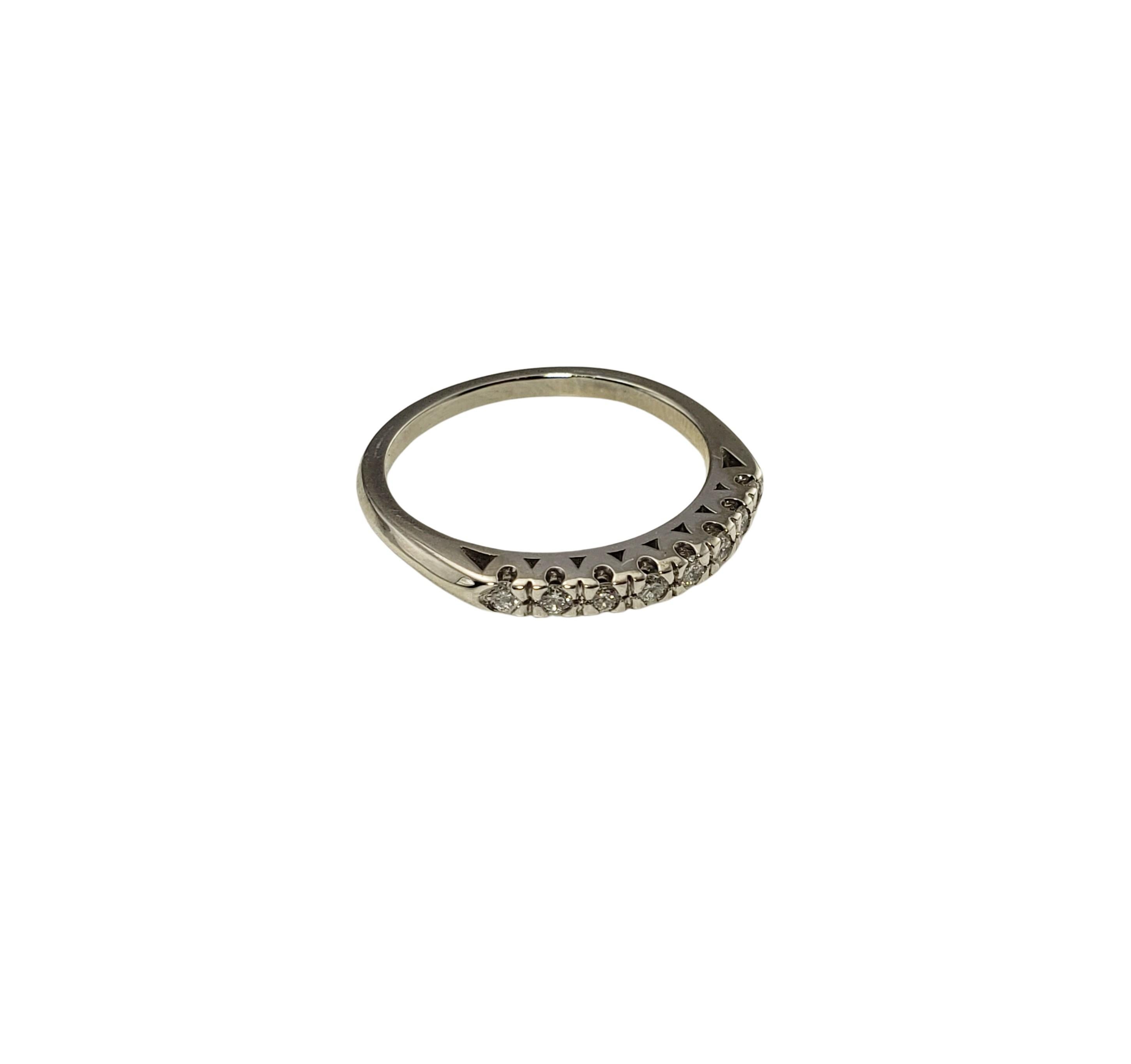 14 Karat White Gold Diamond Wedding Band Ring For Sale 1