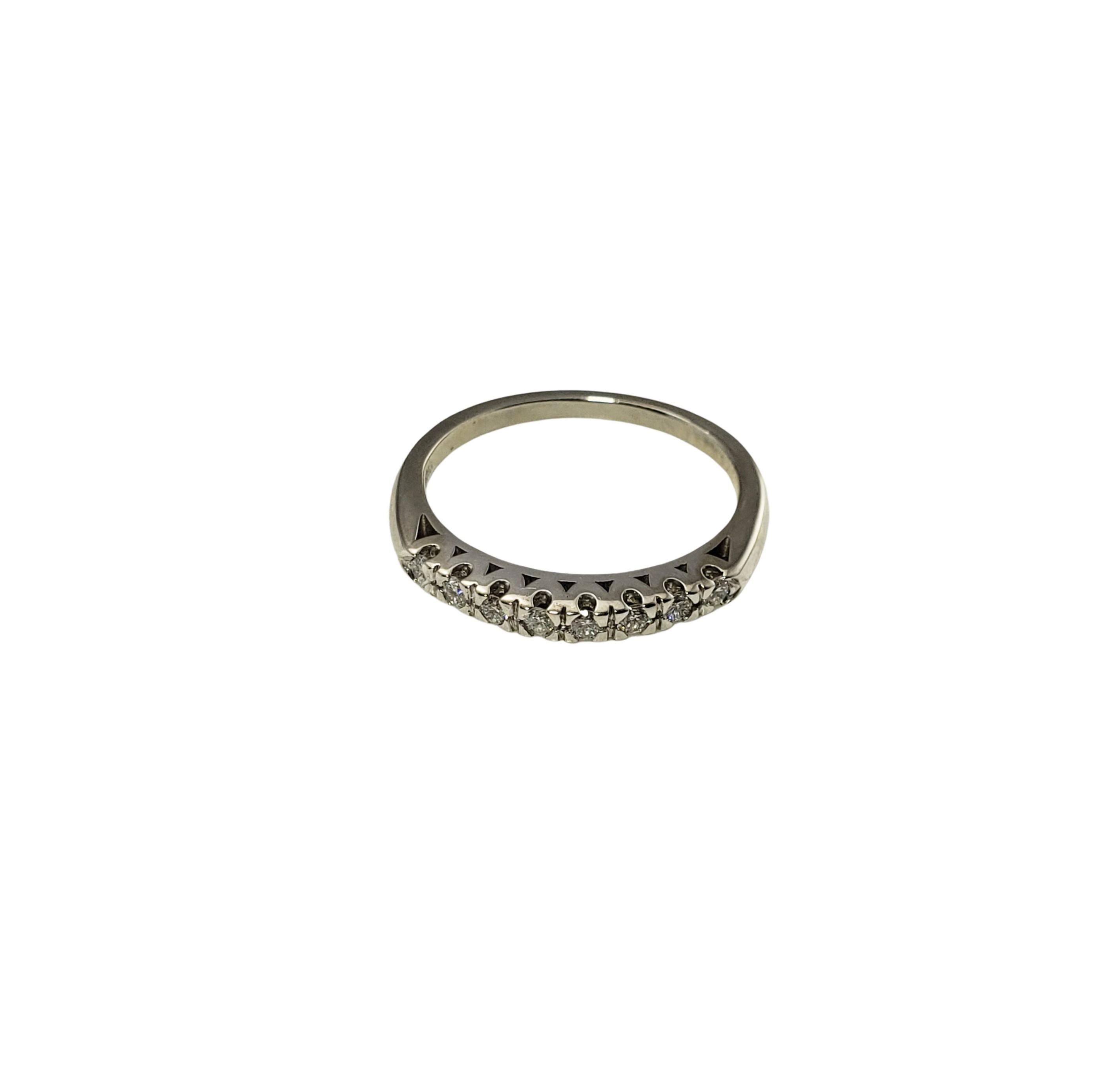 14 Karat White Gold Diamond Wedding Band Ring For Sale 3