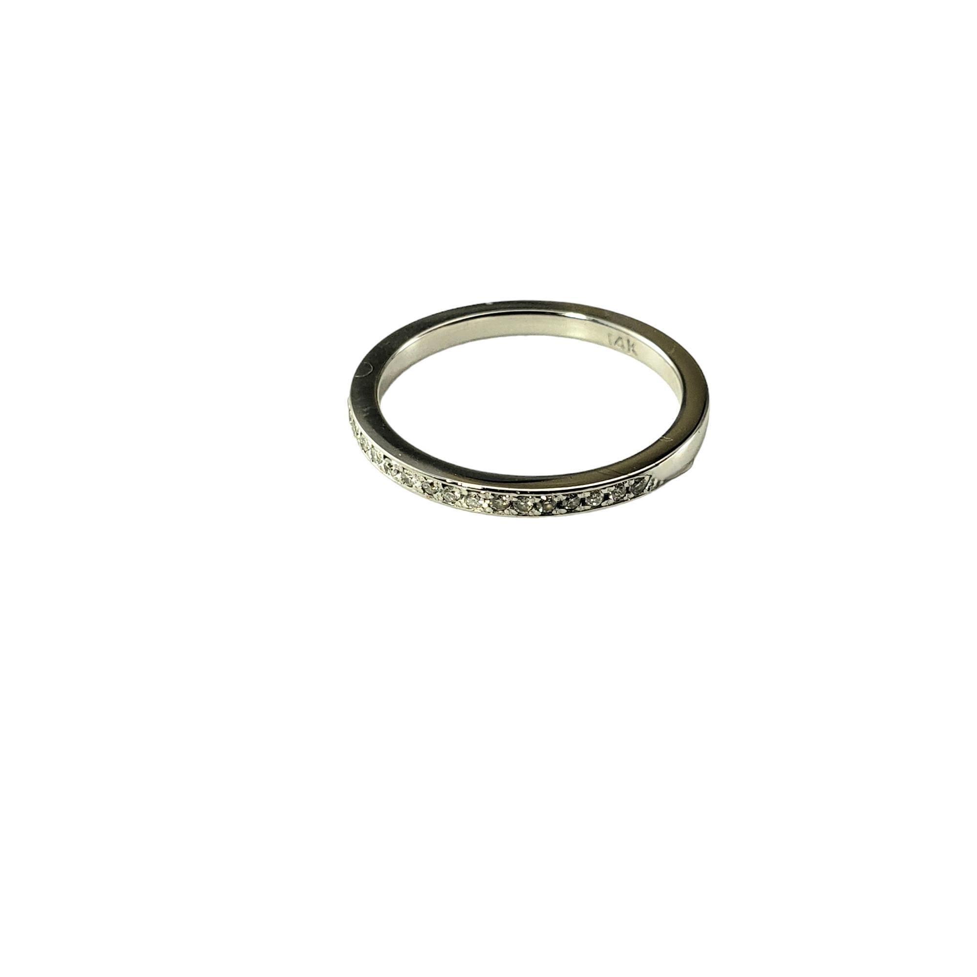 14 Karat Weißgold Diamant-Hochzeitsring Größe 7 #18362 (Brillantschliff) im Angebot
